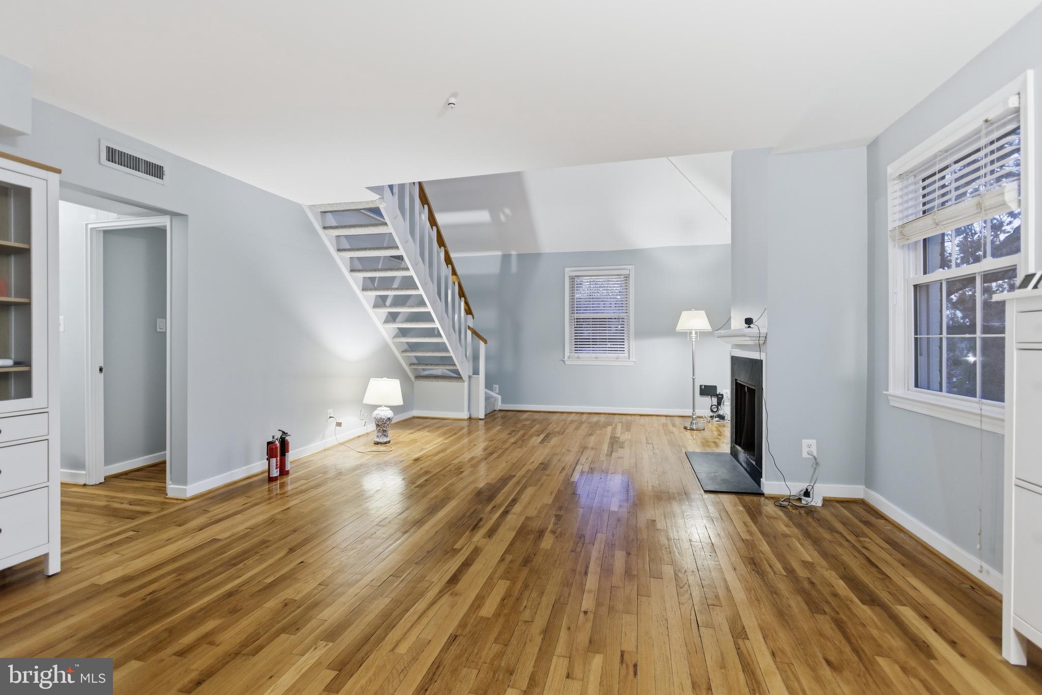 2224 WASHINGTON AVE 204