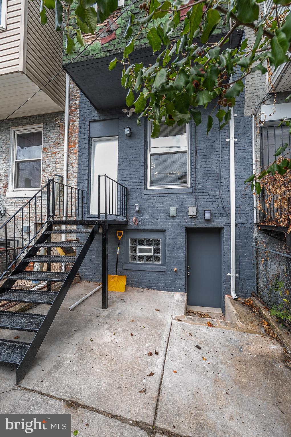 CLIFTON PARK - Residential