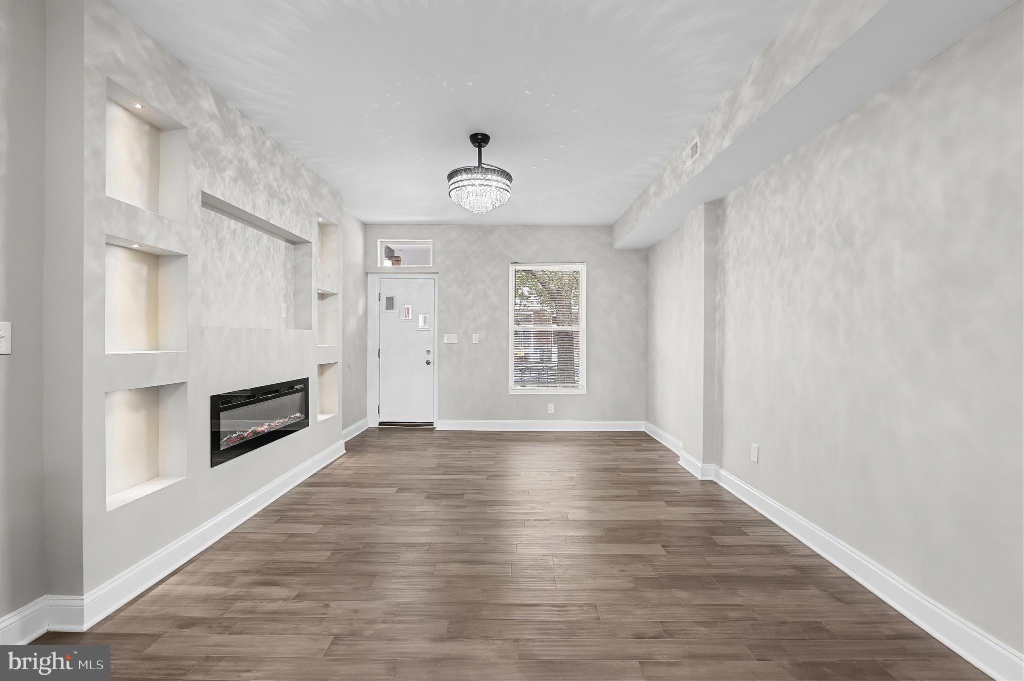 CLIFTON PARK - Residential