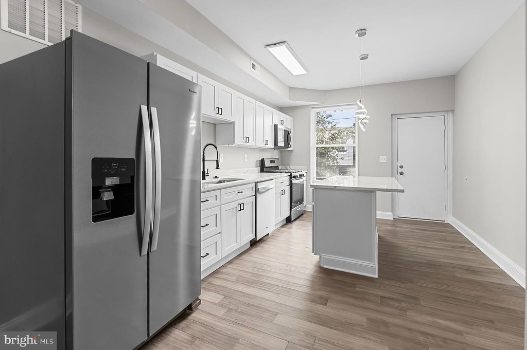 Photo of 1655 Cliftview Avenue, BALTIMORE, MD 21213 (MLS # MDBA2202894)