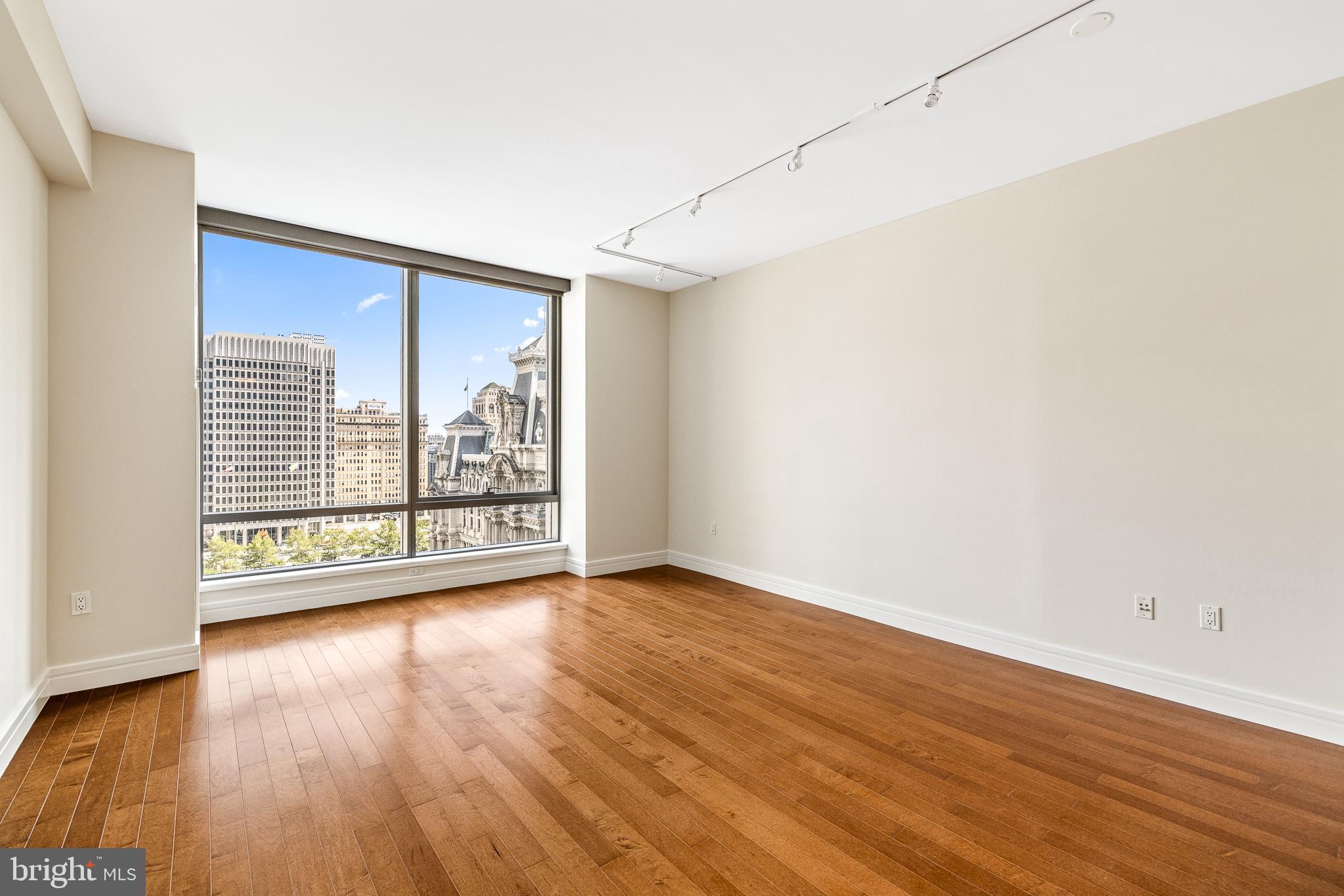 1414 S PENN SQUARE 14E