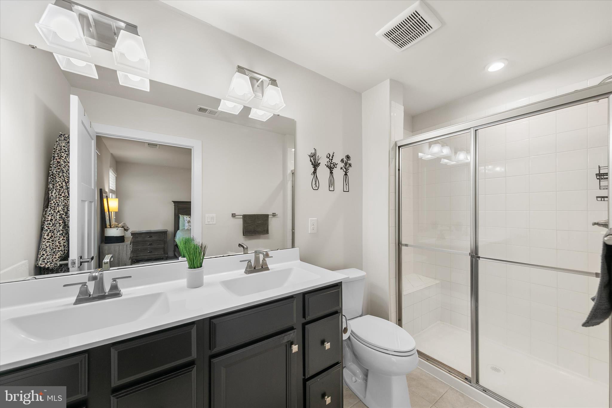 MILFORD PONDS - Residential