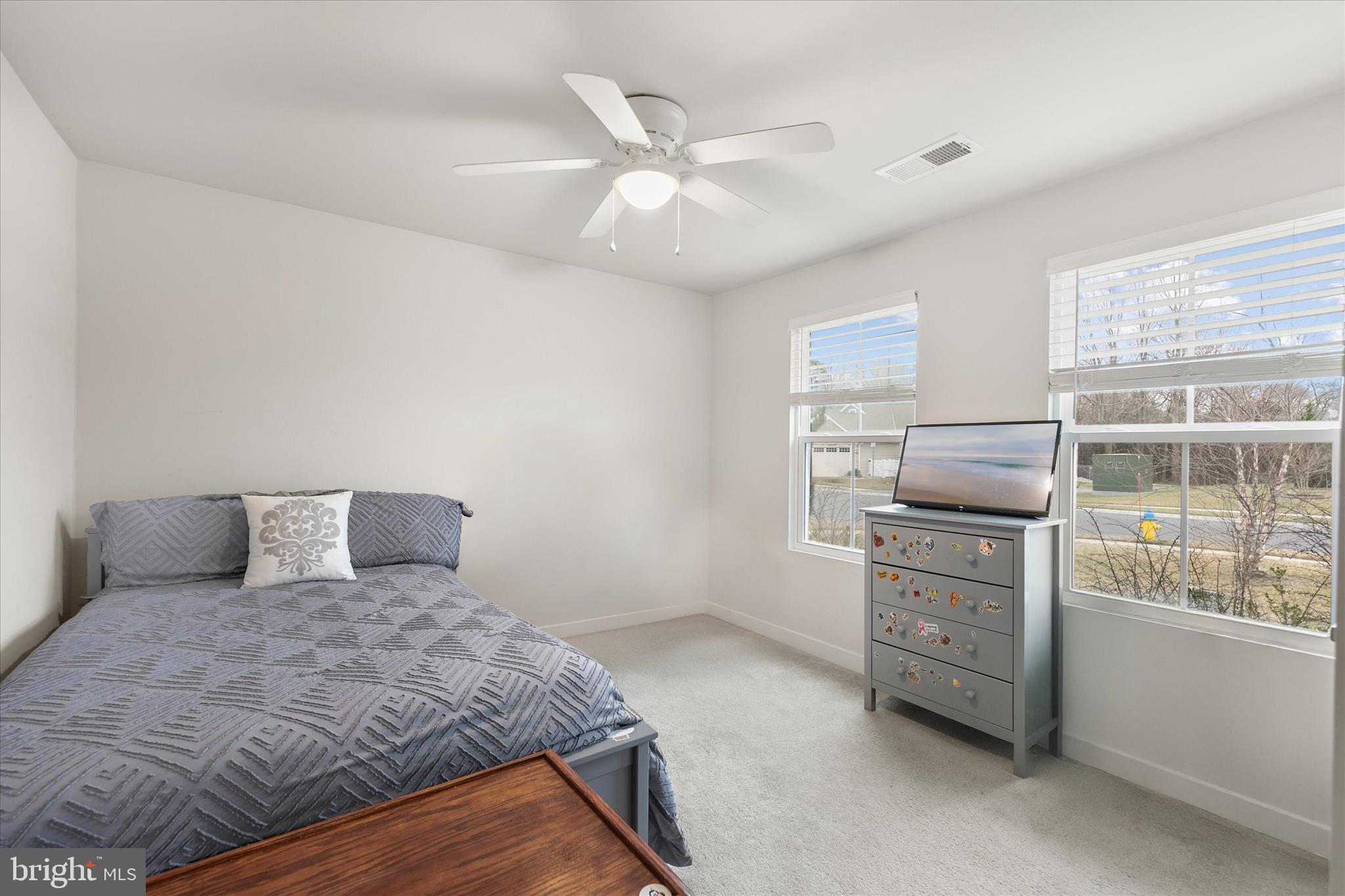 MILFORD PONDS - Residential