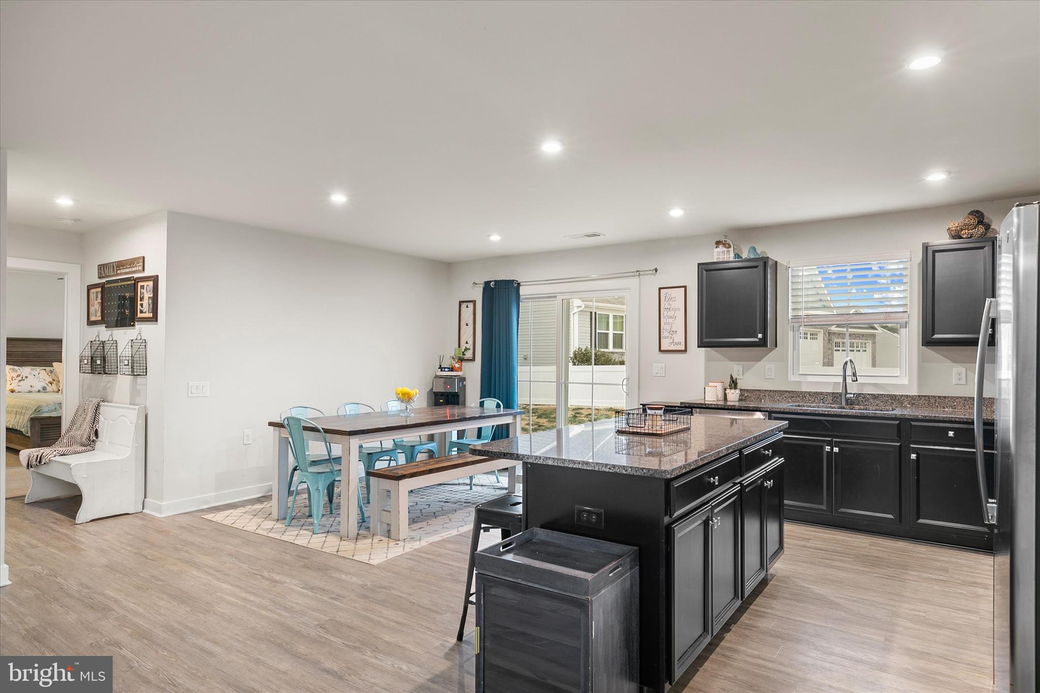 MILFORD PONDS - Residential