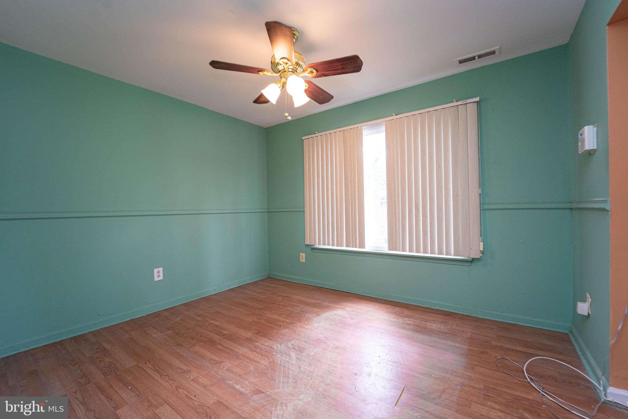 OLD TOWNE VILLAGE CONDOMINIUMS - Residential