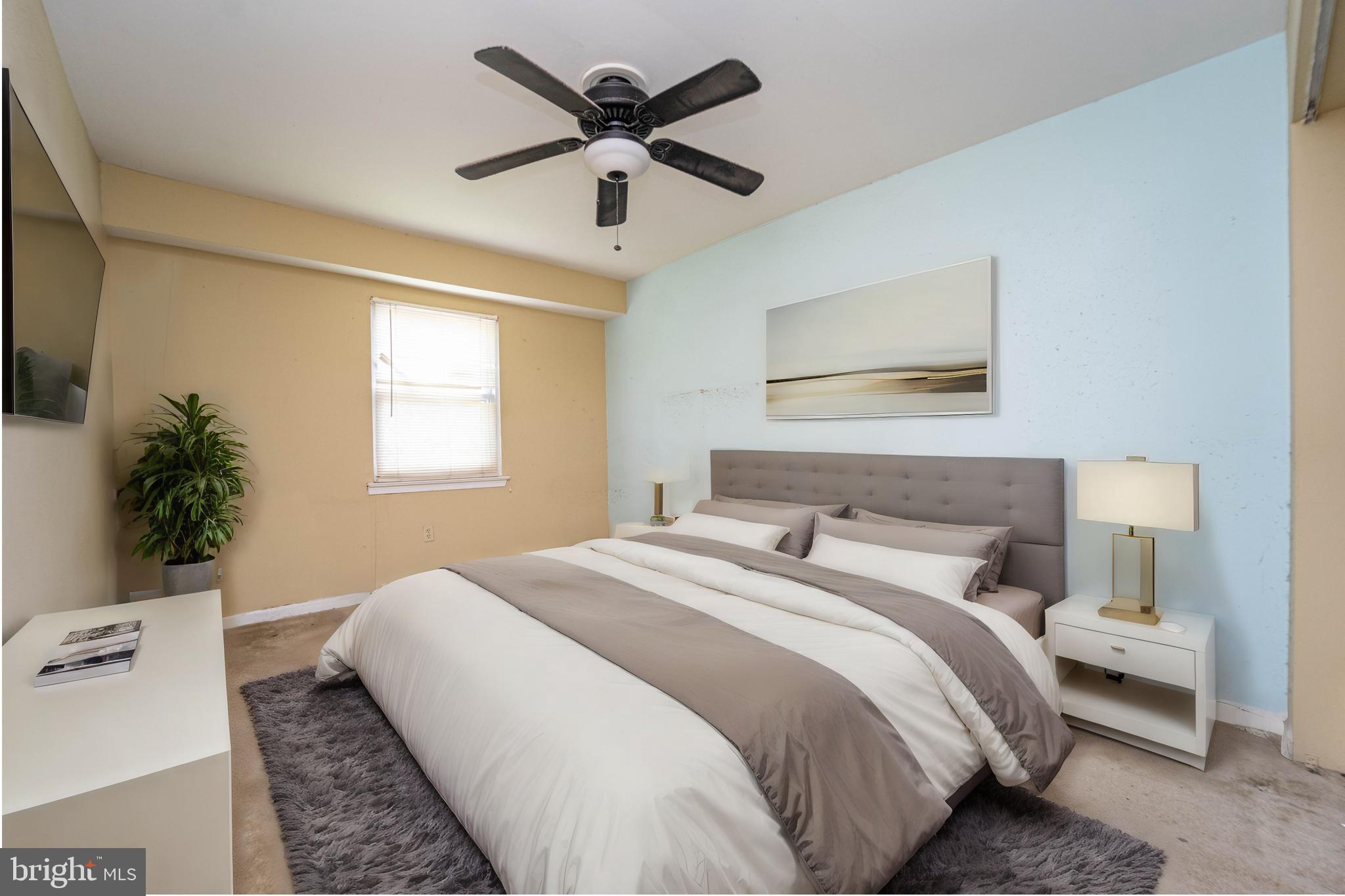 OLD TOWNE VILLAGE CONDOMINIUMS - Residential