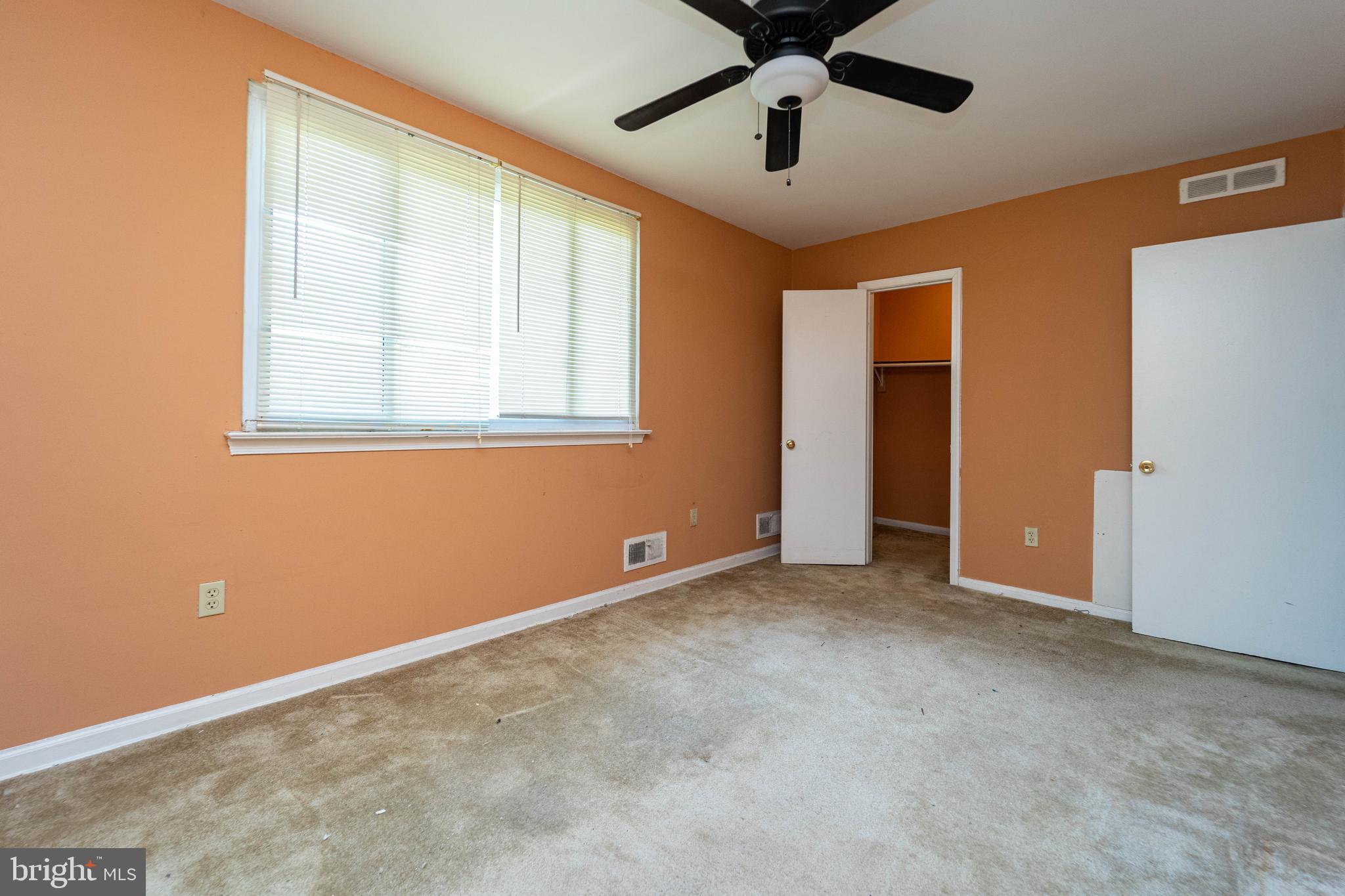 OLD TOWNE VILLAGE CONDOMINIUMS - Residential