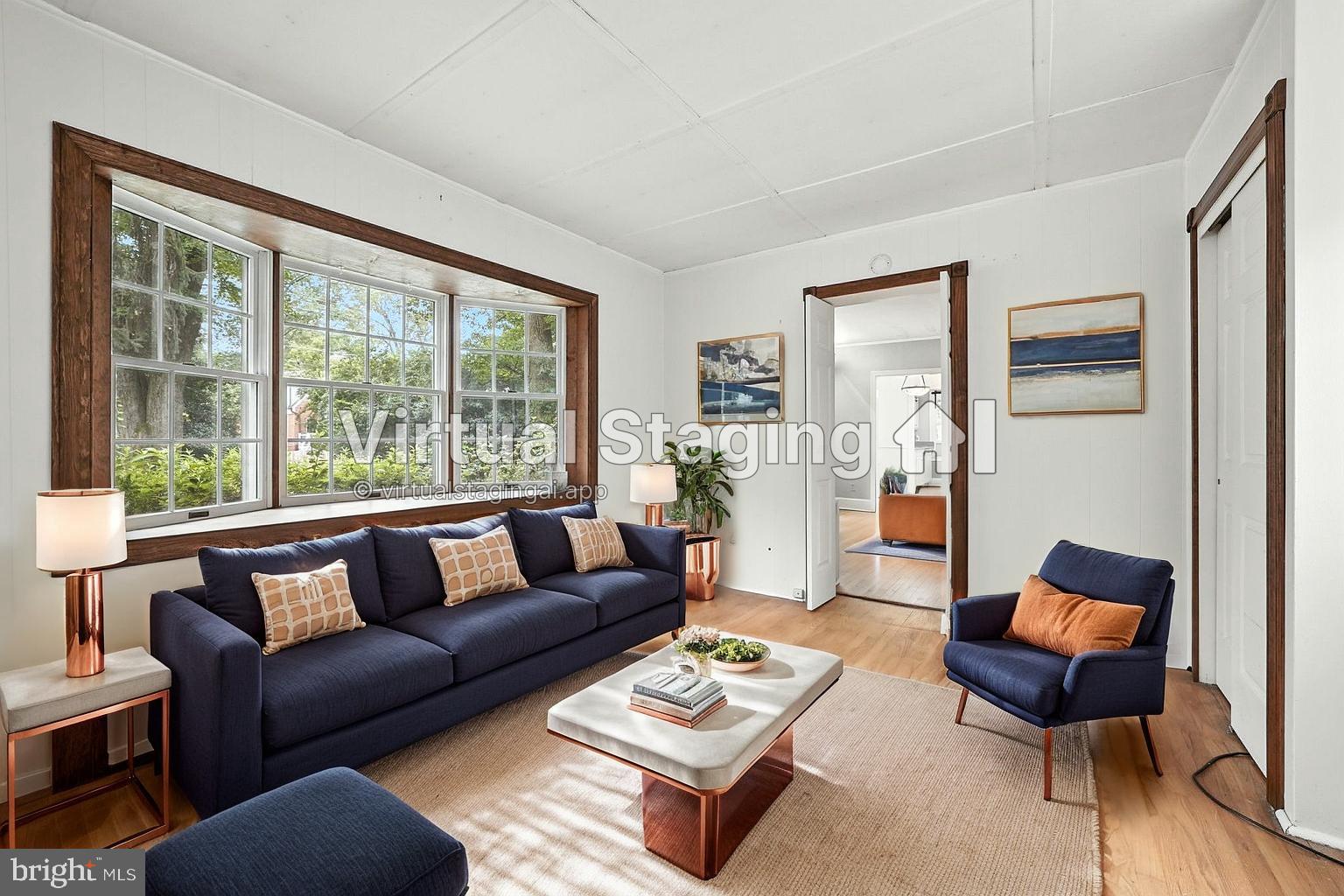 9330 CAROLINE AVENUE