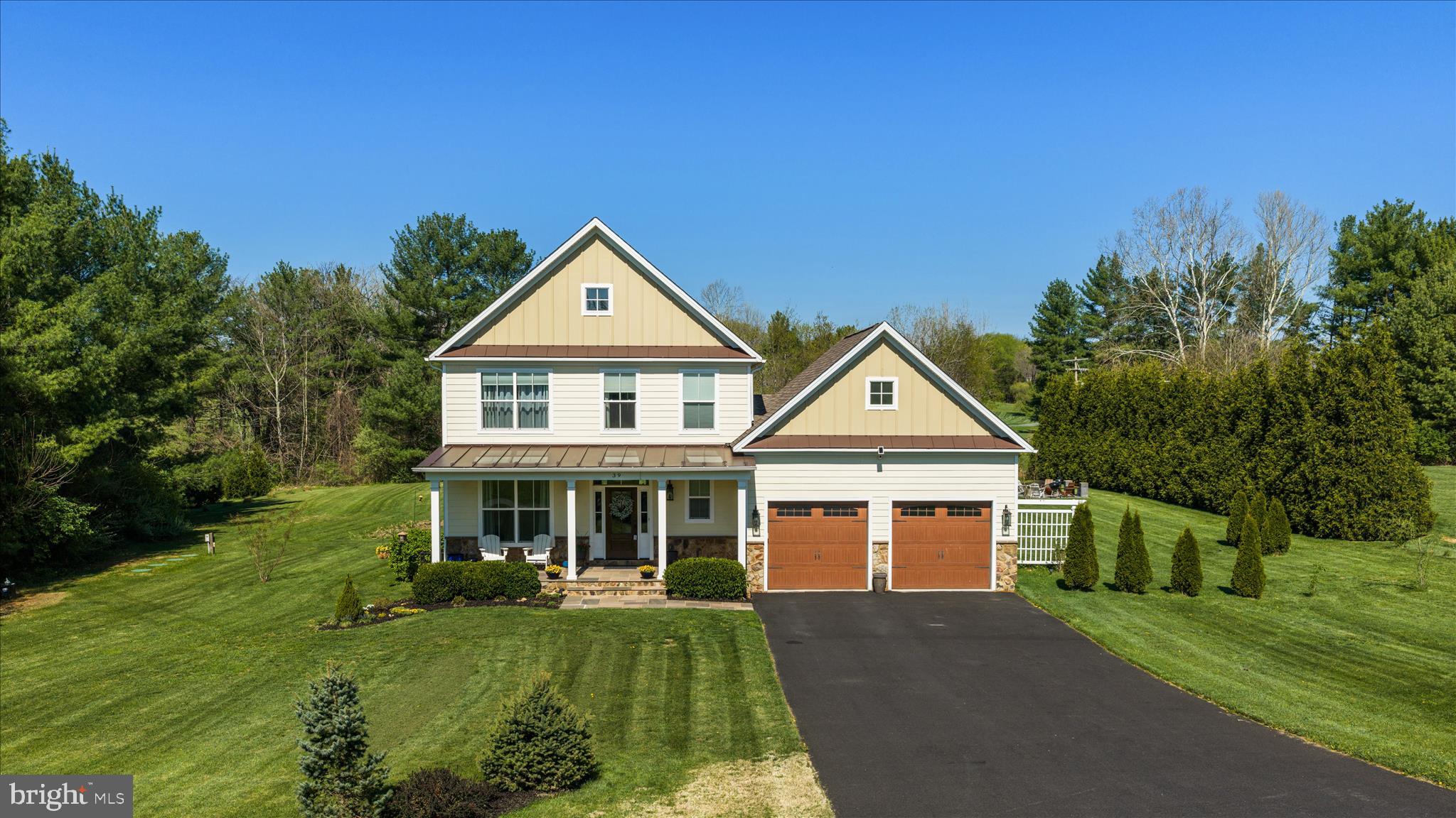 39 BOWLING VIEW ROAD