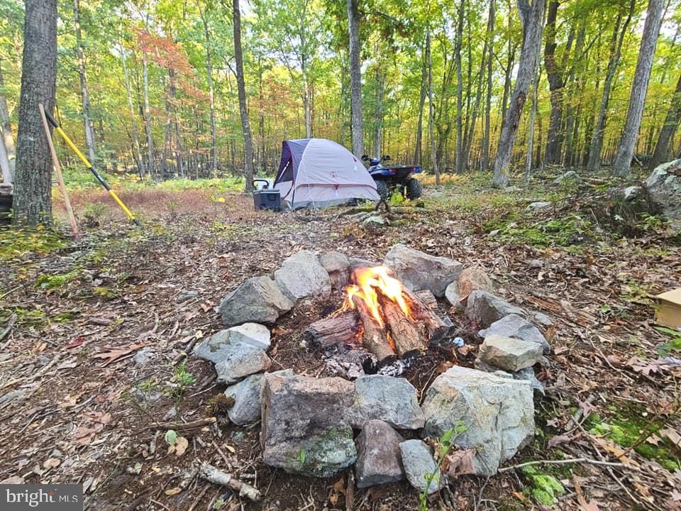 RITTERS HIDDEN VALLEY - Land