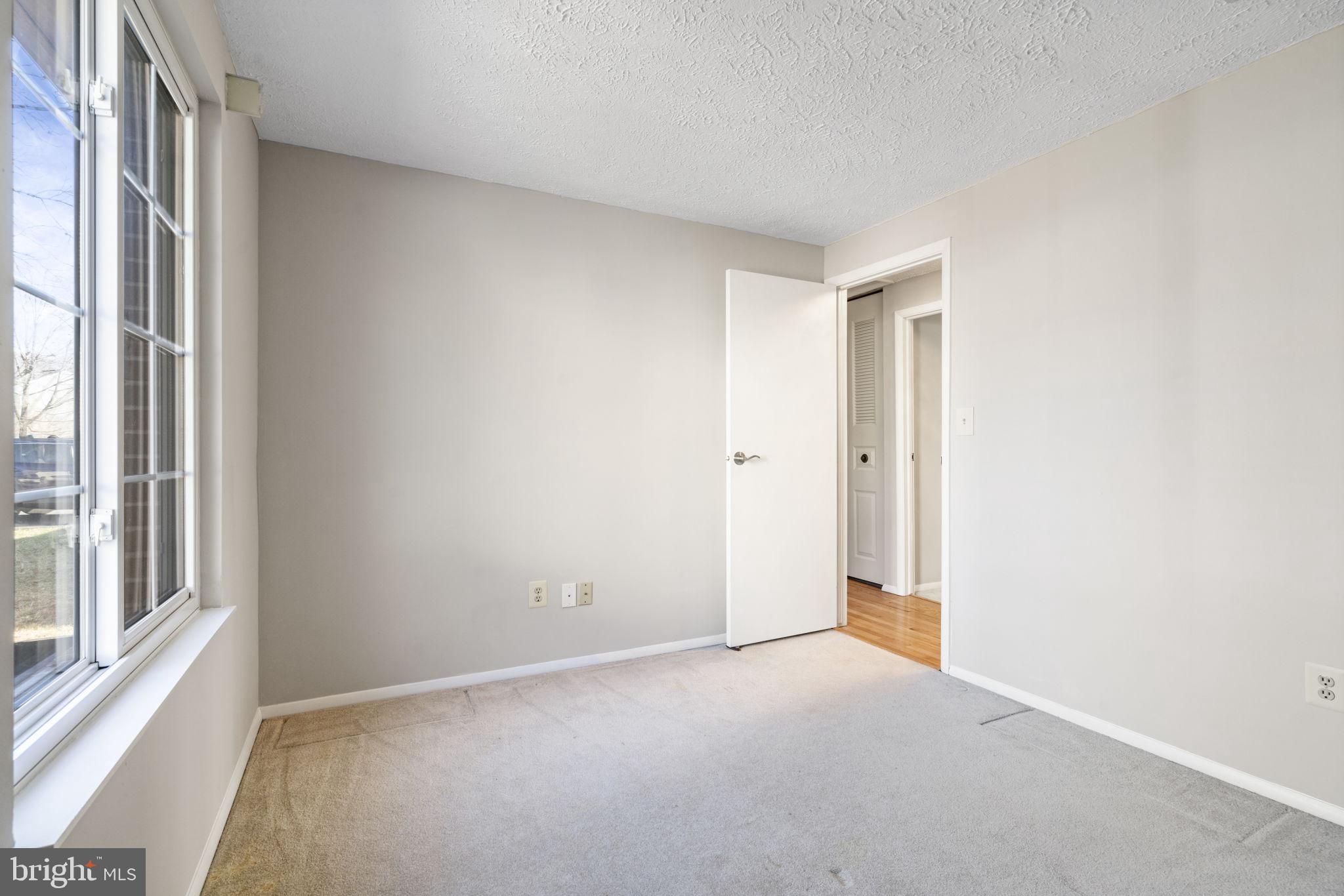 OWENS BROOKE - Residential