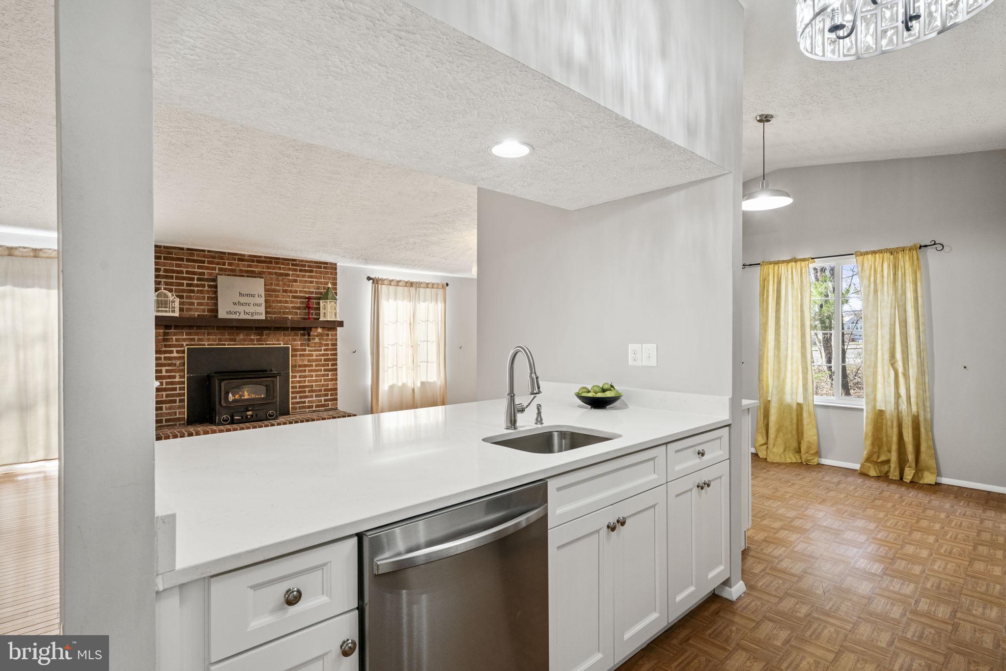 OWENS BROOKE - Residential