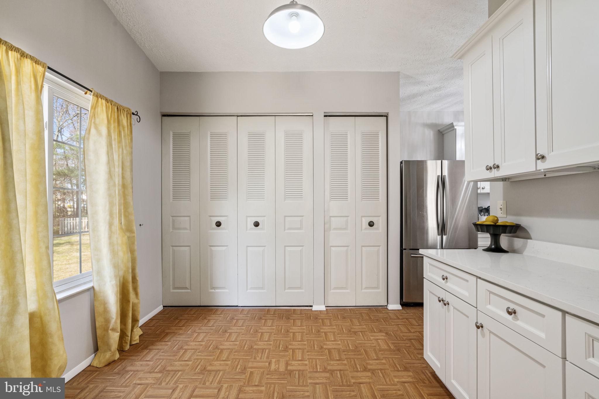 OWENS BROOKE - Residential