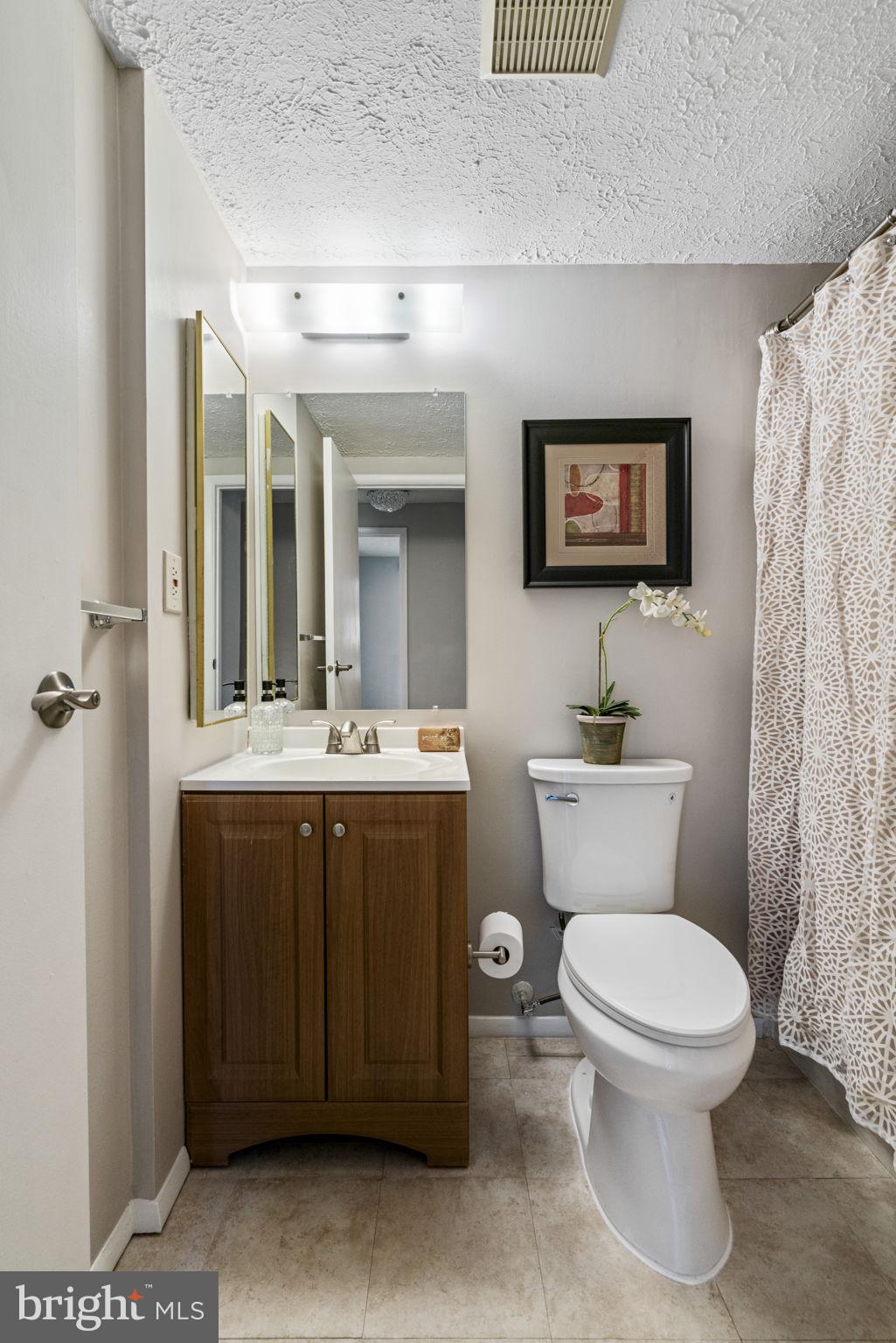 OWENS BROOKE - Residential