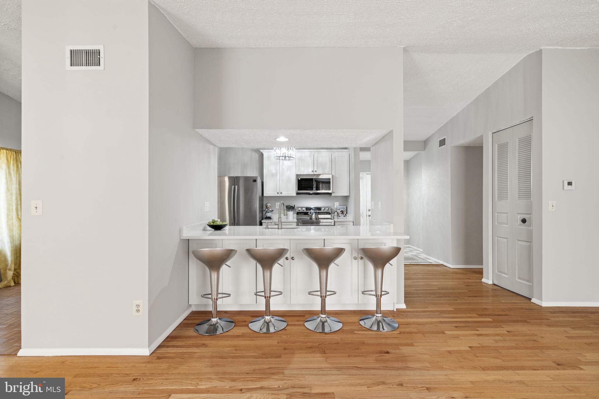 OWENS BROOKE - Residential