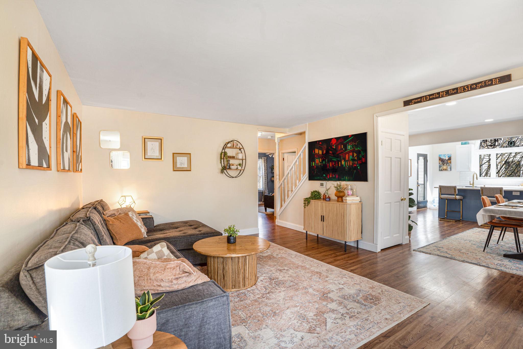 GLENSIDE - Residential