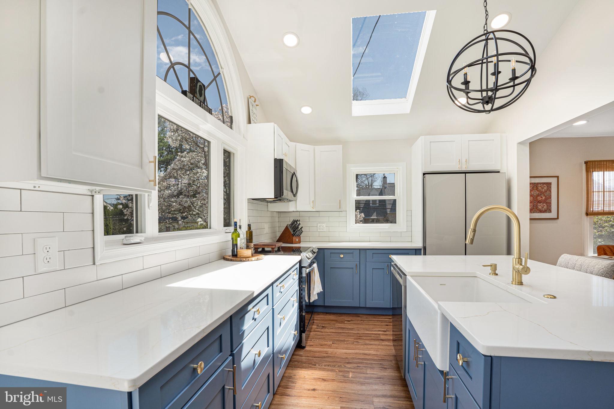 GLENSIDE - Residential