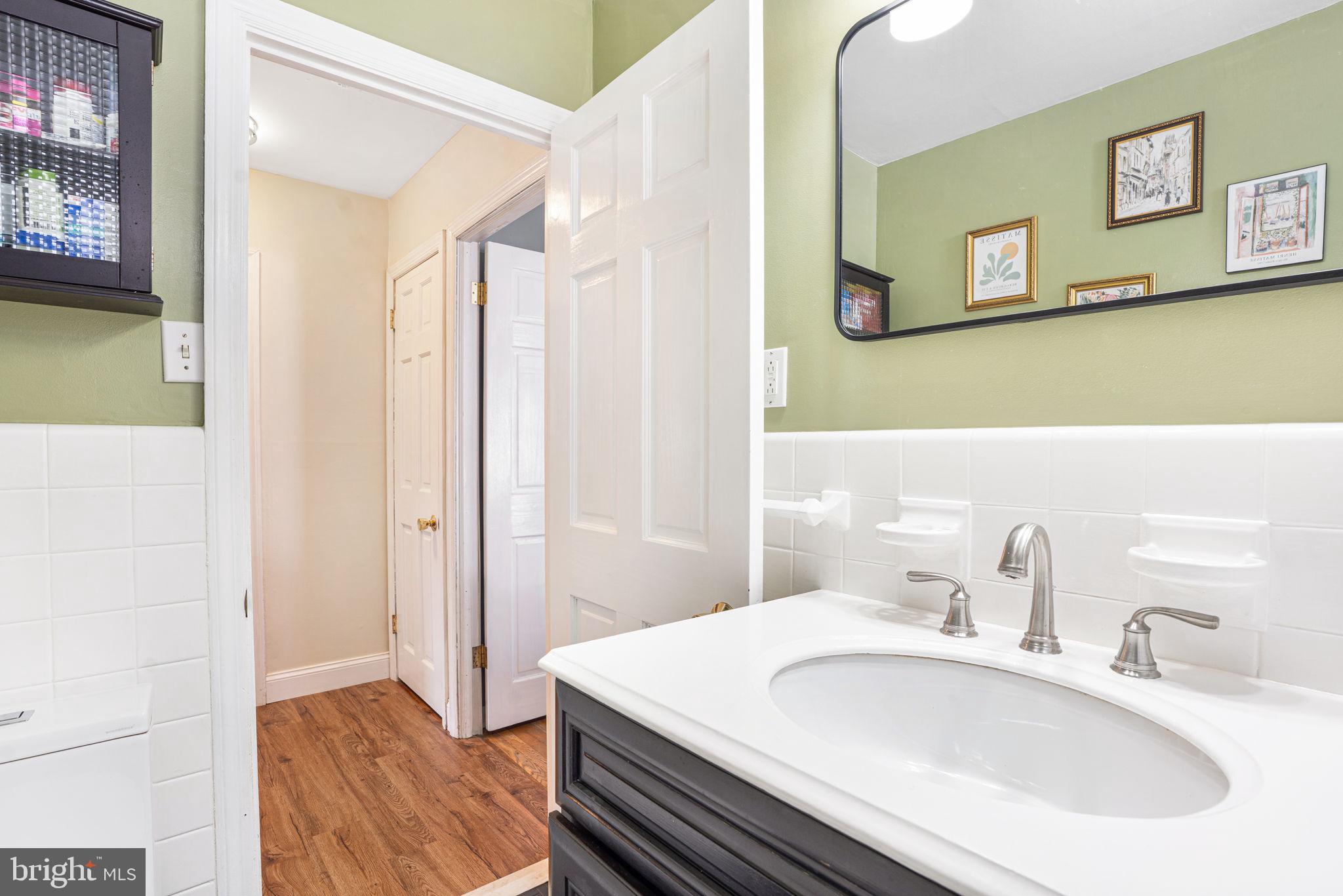 GLENSIDE - Residential