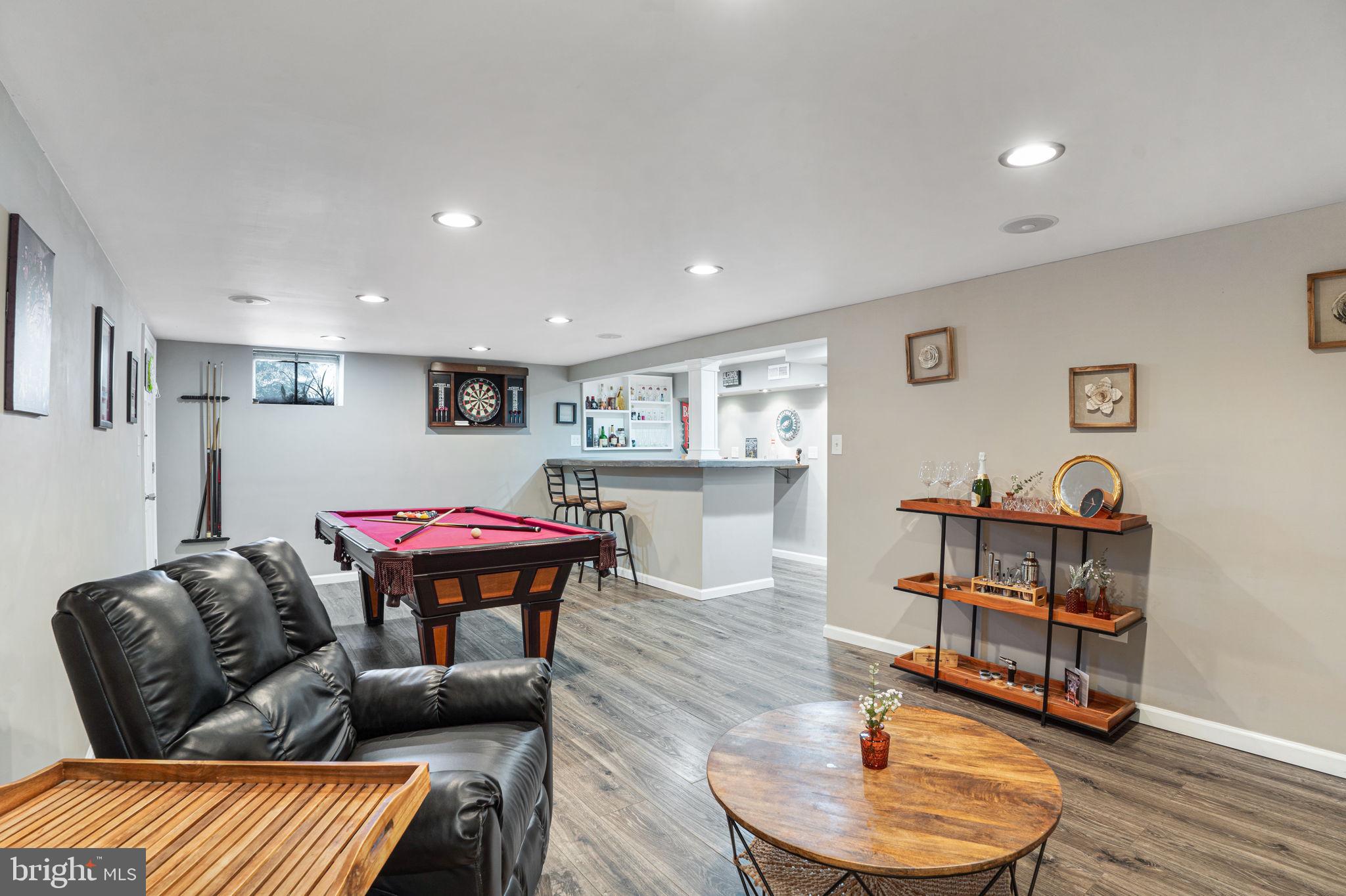 GLENSIDE - Residential