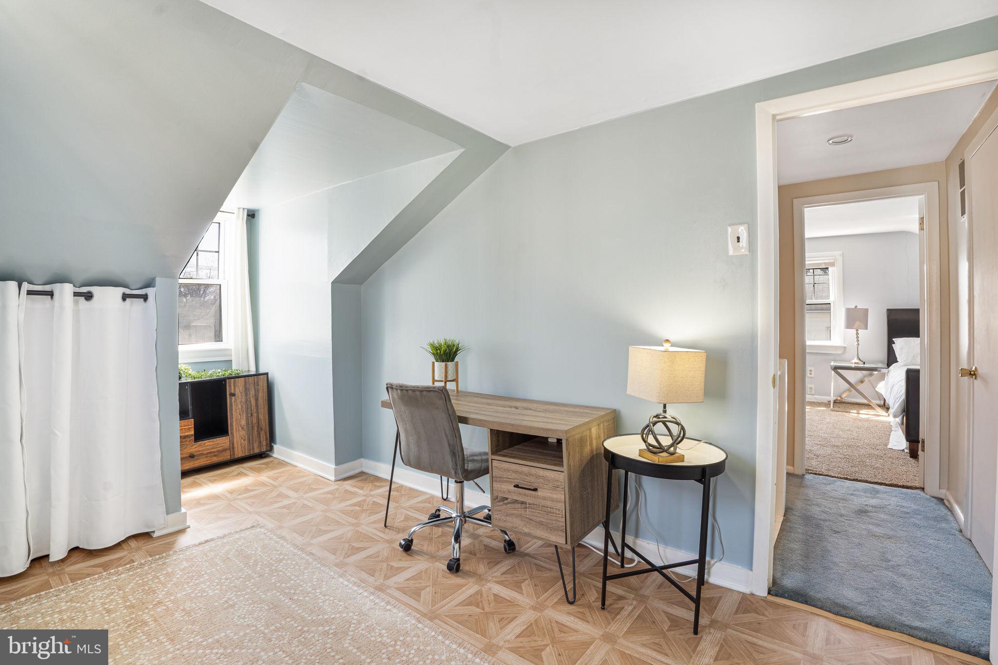 GLENSIDE - Residential