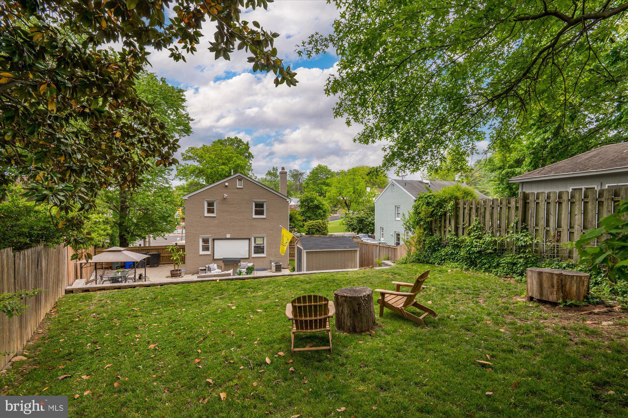 COLUMBIA FOREST - Residential