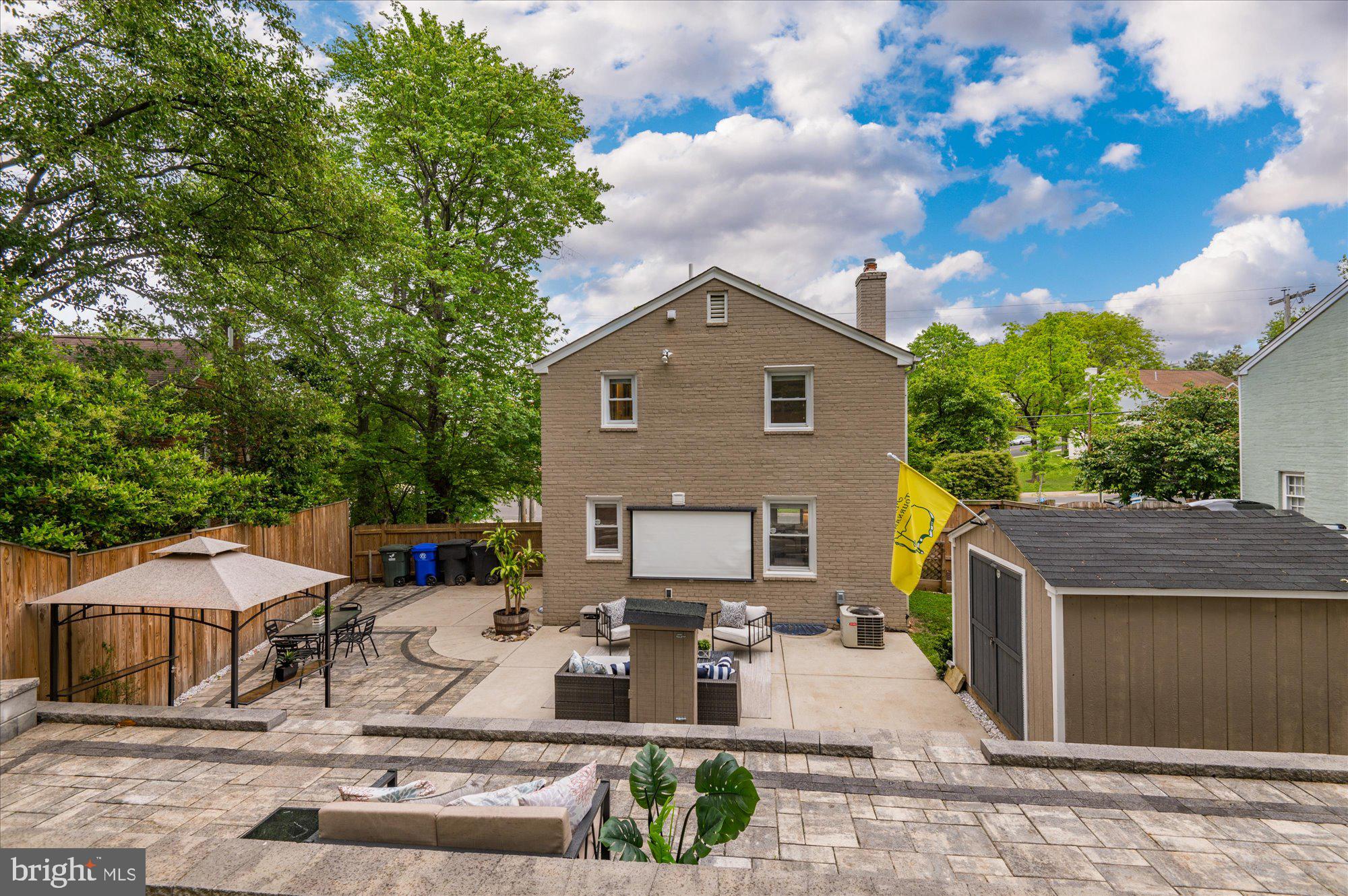 COLUMBIA FOREST - Residential
