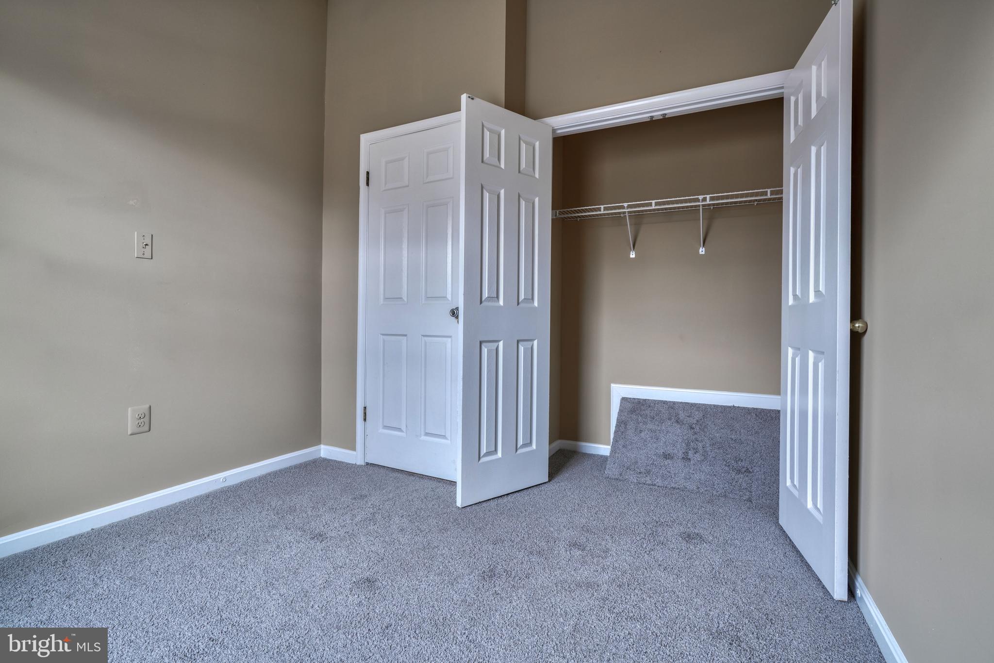 OWINGS MILLS - Residential