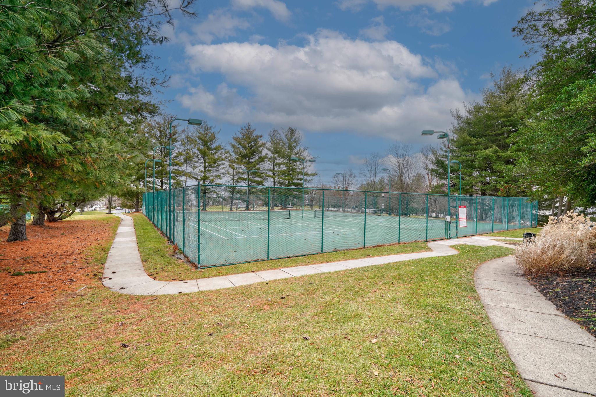 OWINGS MILLS - Residential