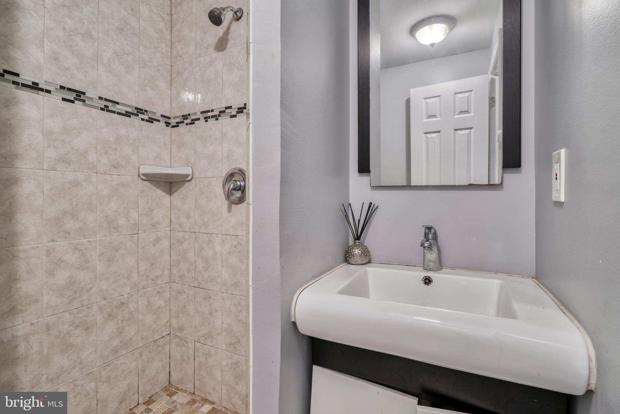 OWINGS MILLS - Residential