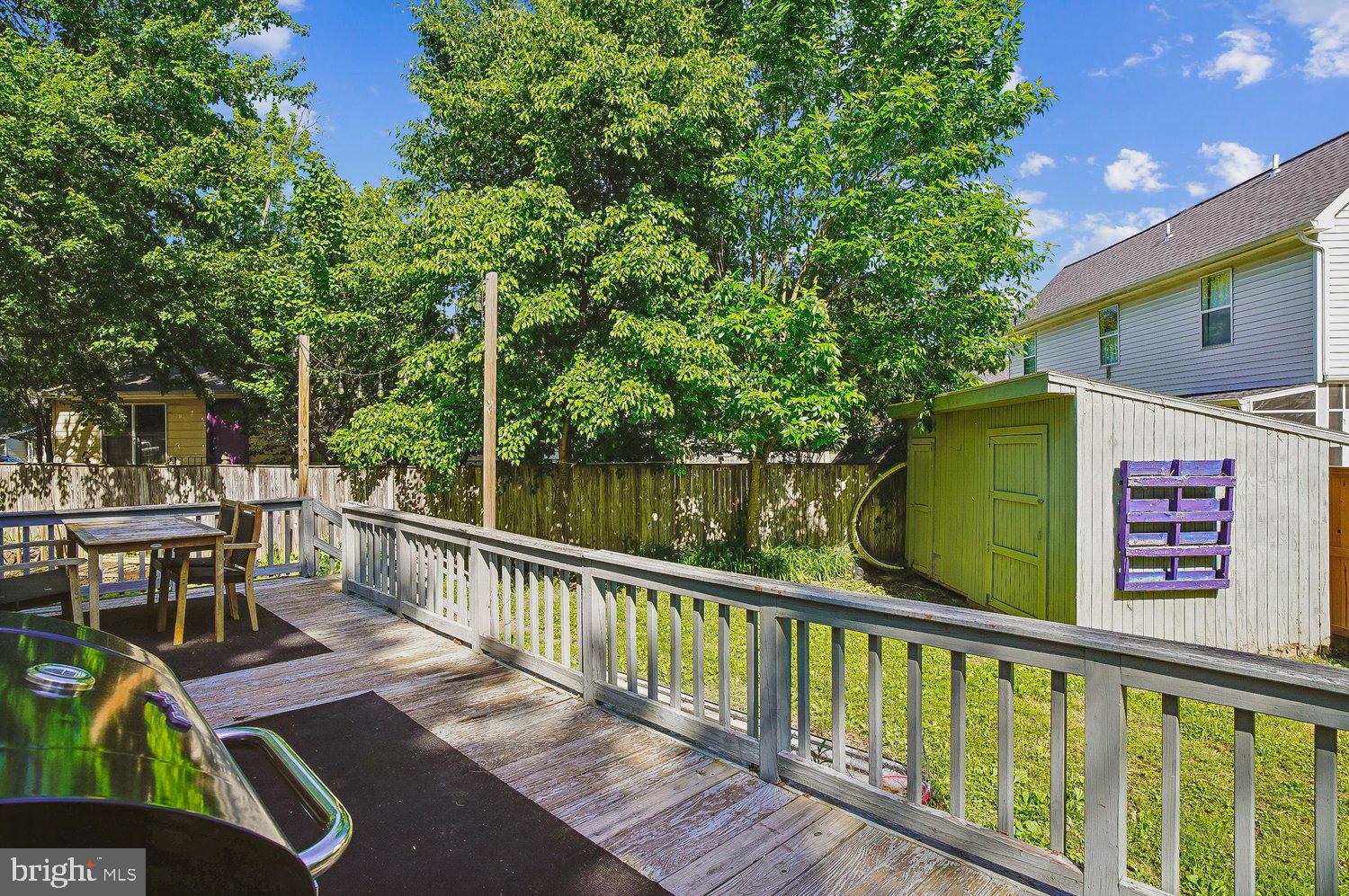 CEDARHURST ON THE BAY - Residential