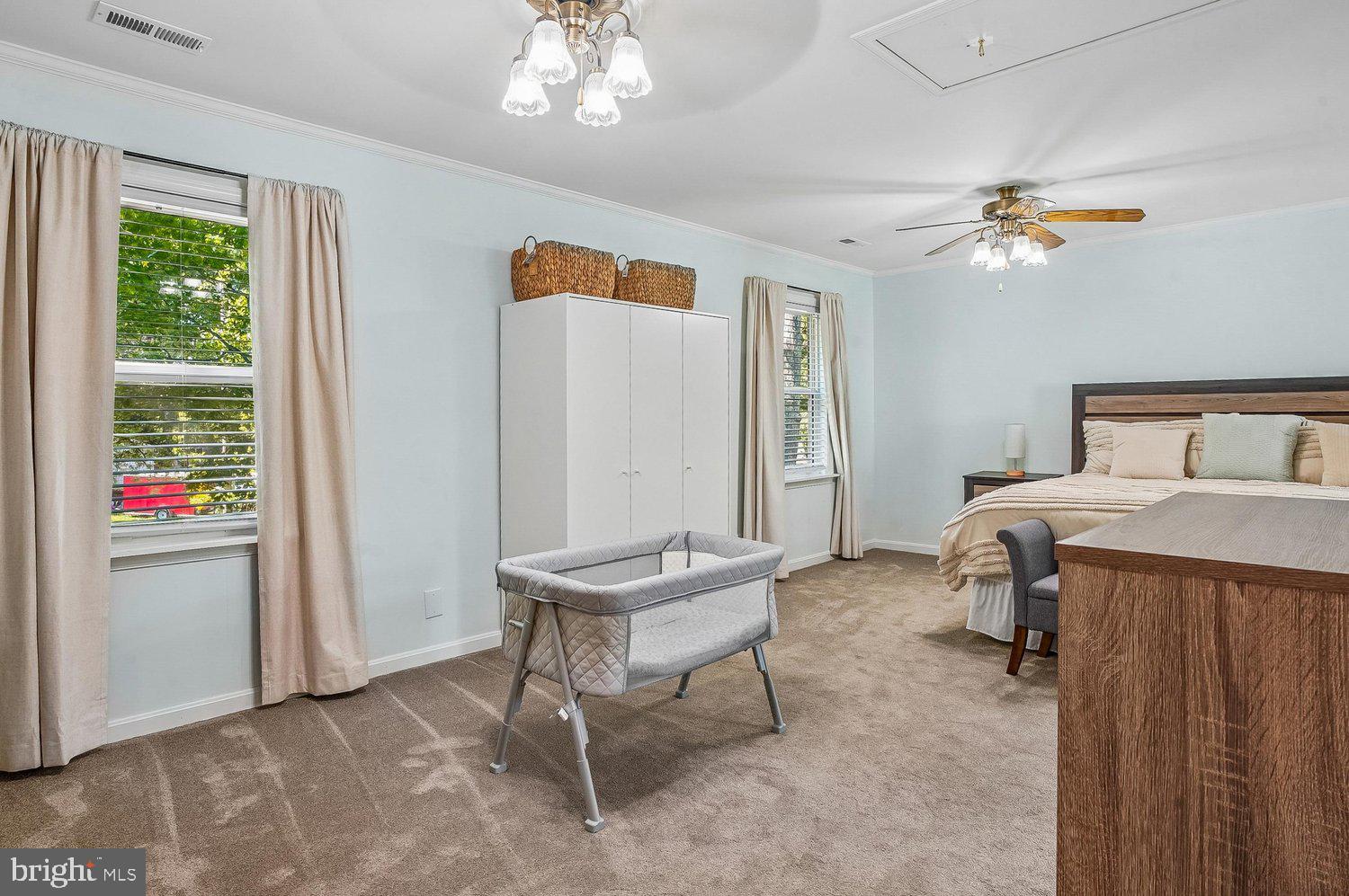 CEDARHURST ON THE BAY - Residential