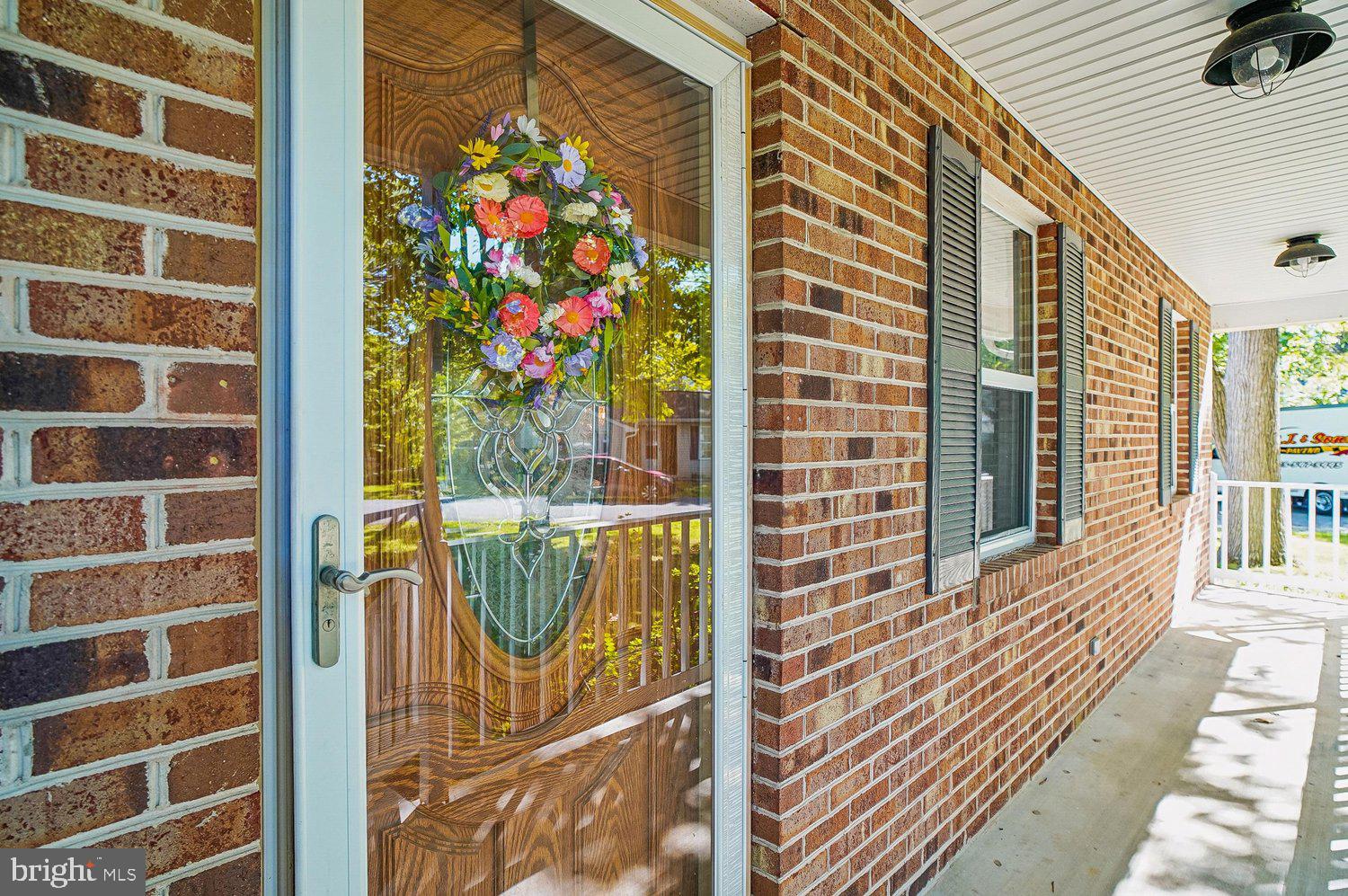 CEDARHURST ON THE BAY - Residential