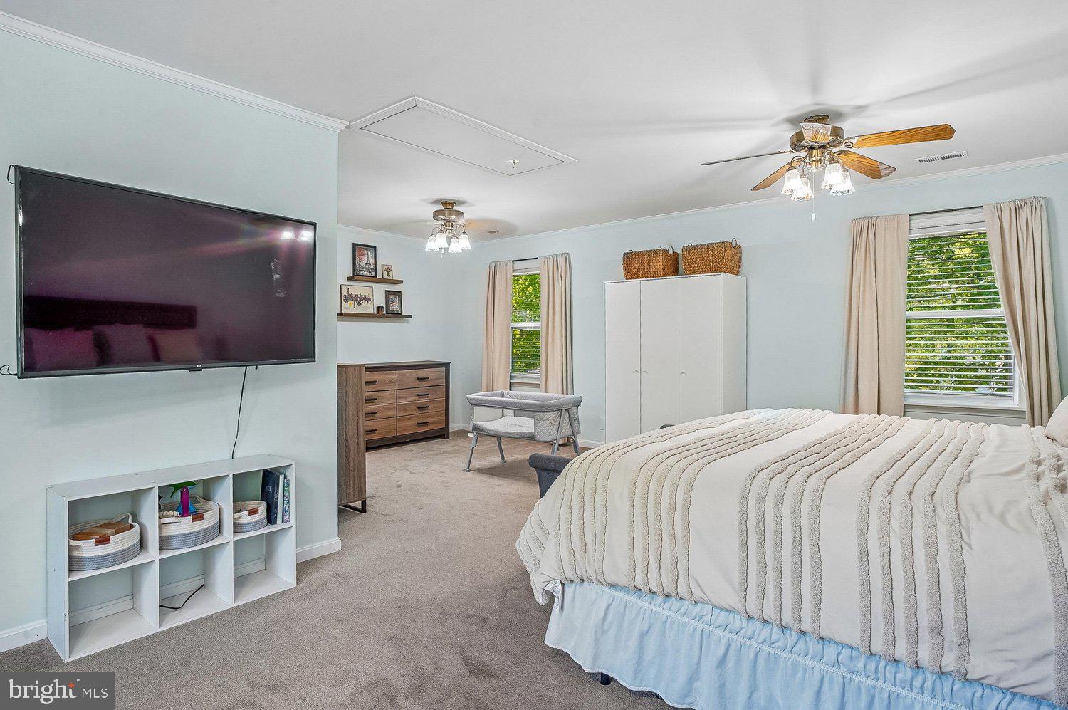 CEDARHURST ON THE BAY - Residential