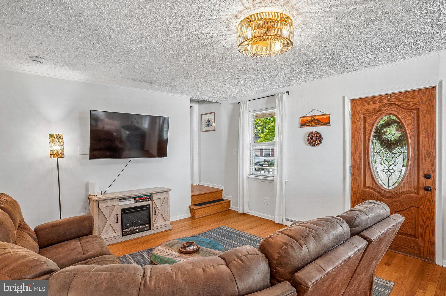 CEDARHURST ON THE BAY - Residential