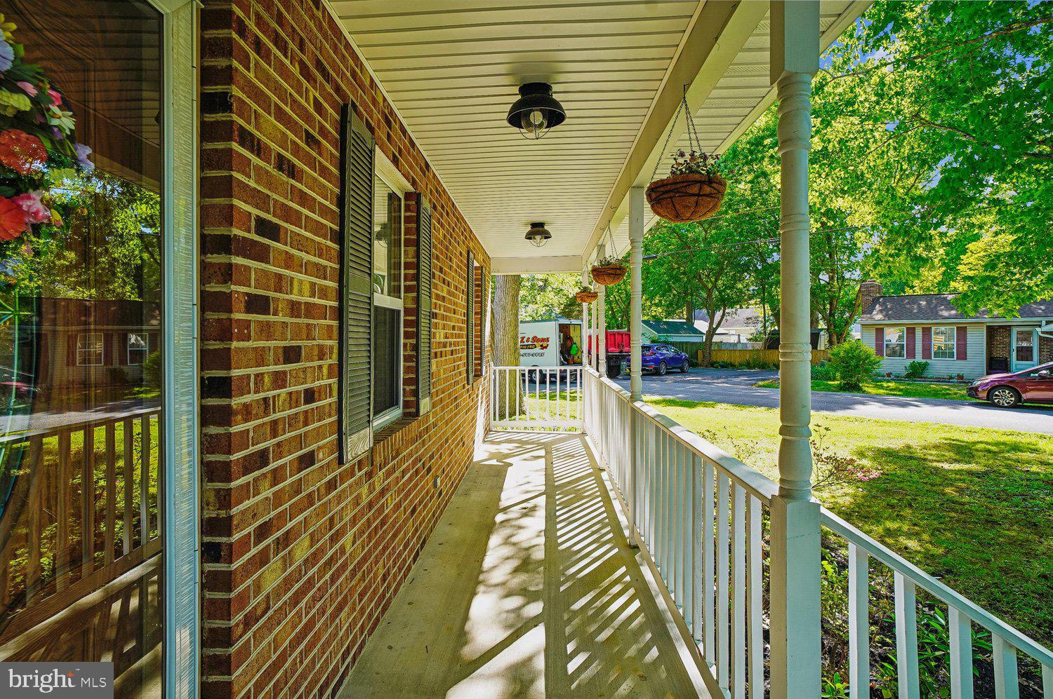 CEDARHURST ON THE BAY - Residential