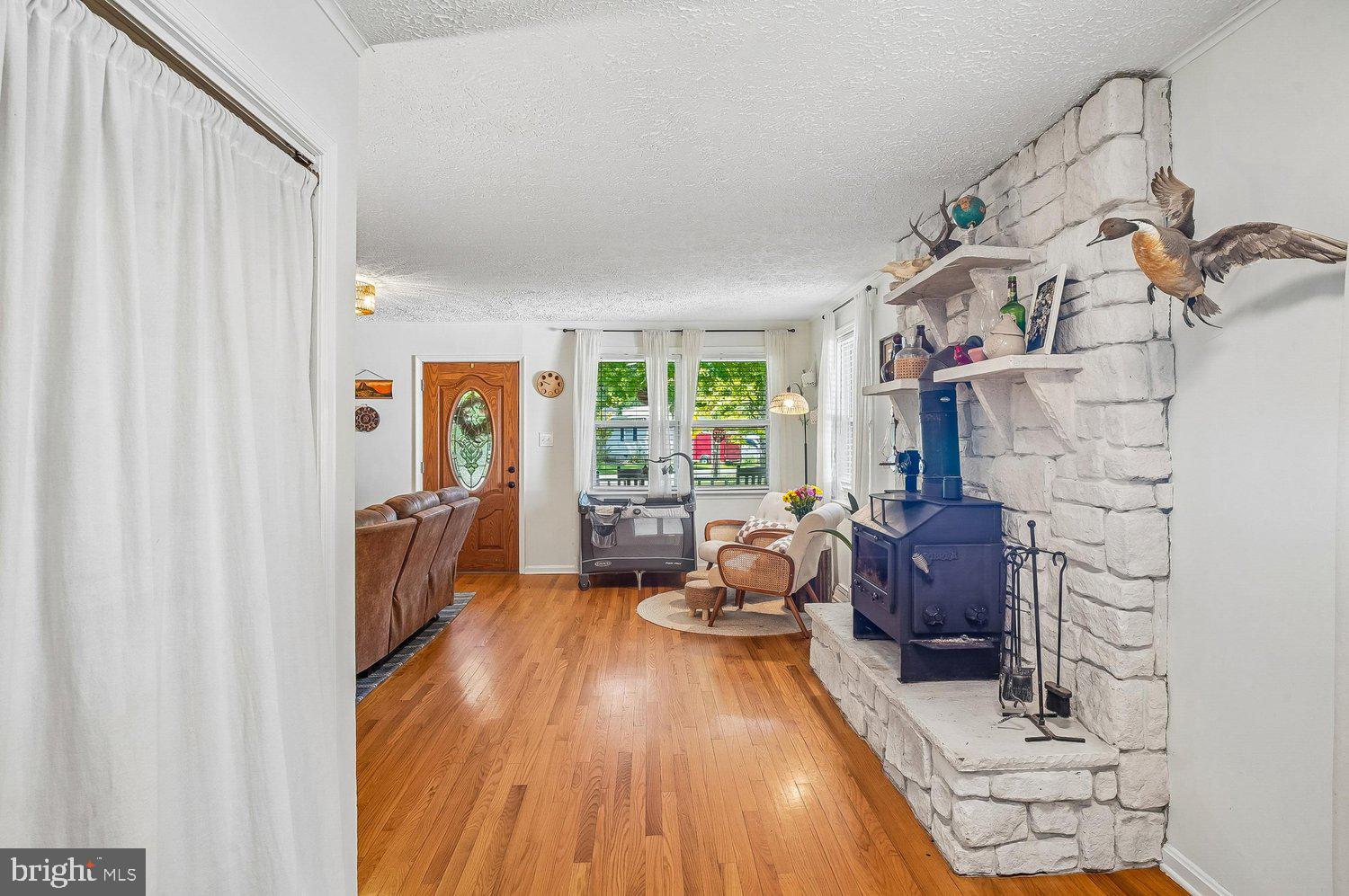 CEDARHURST ON THE BAY - Residential