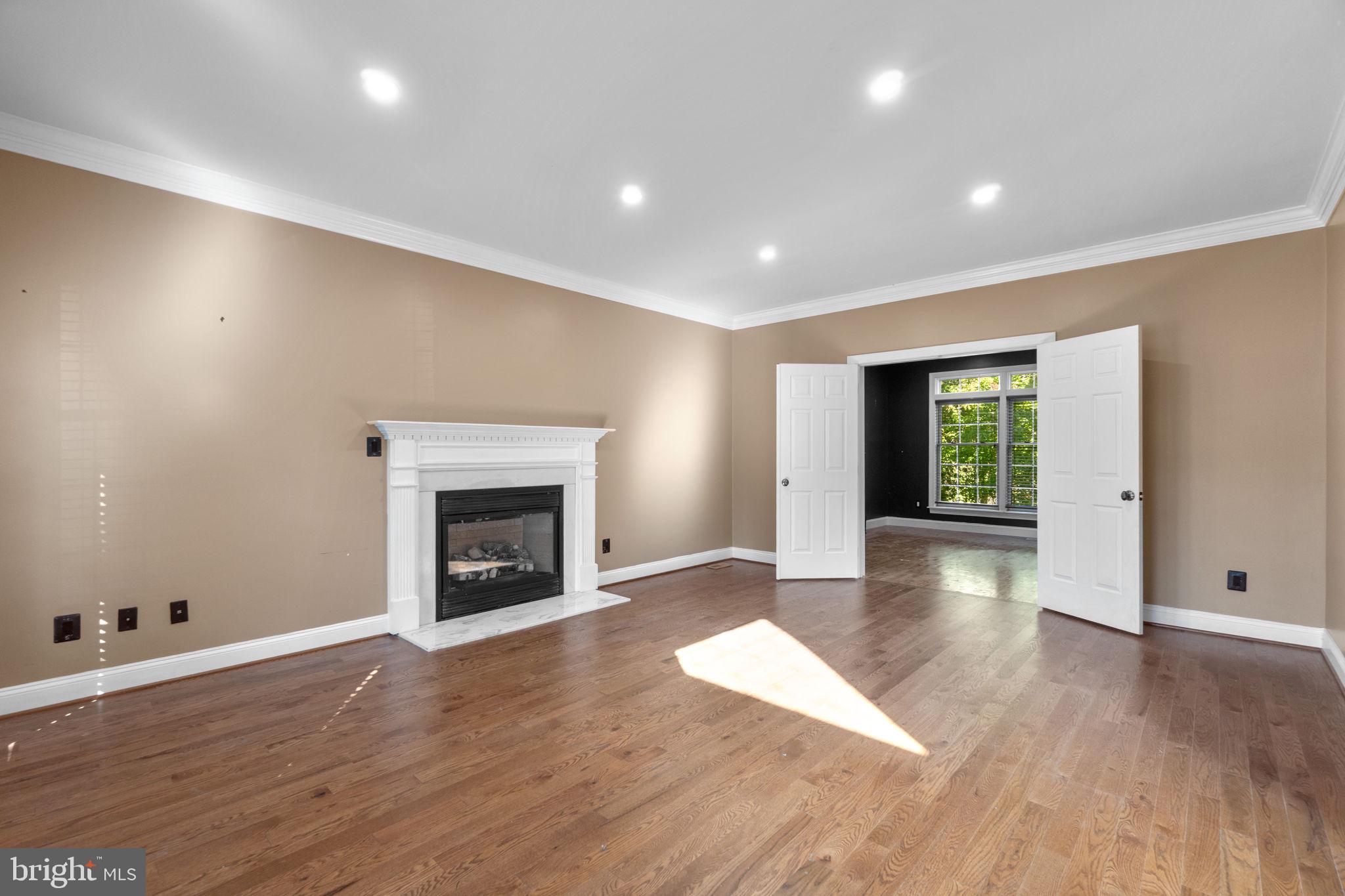 5859 W FALLS ROAD