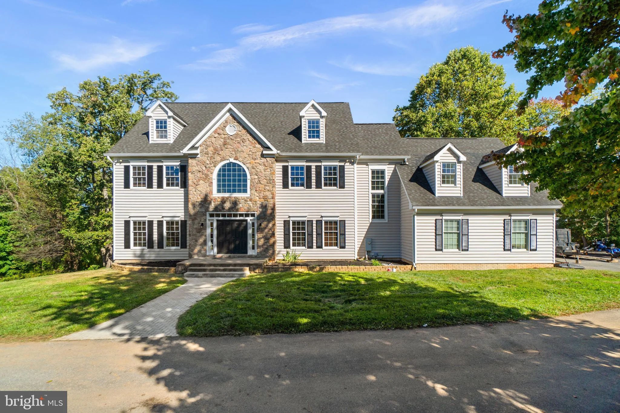 5859 W Falls Road