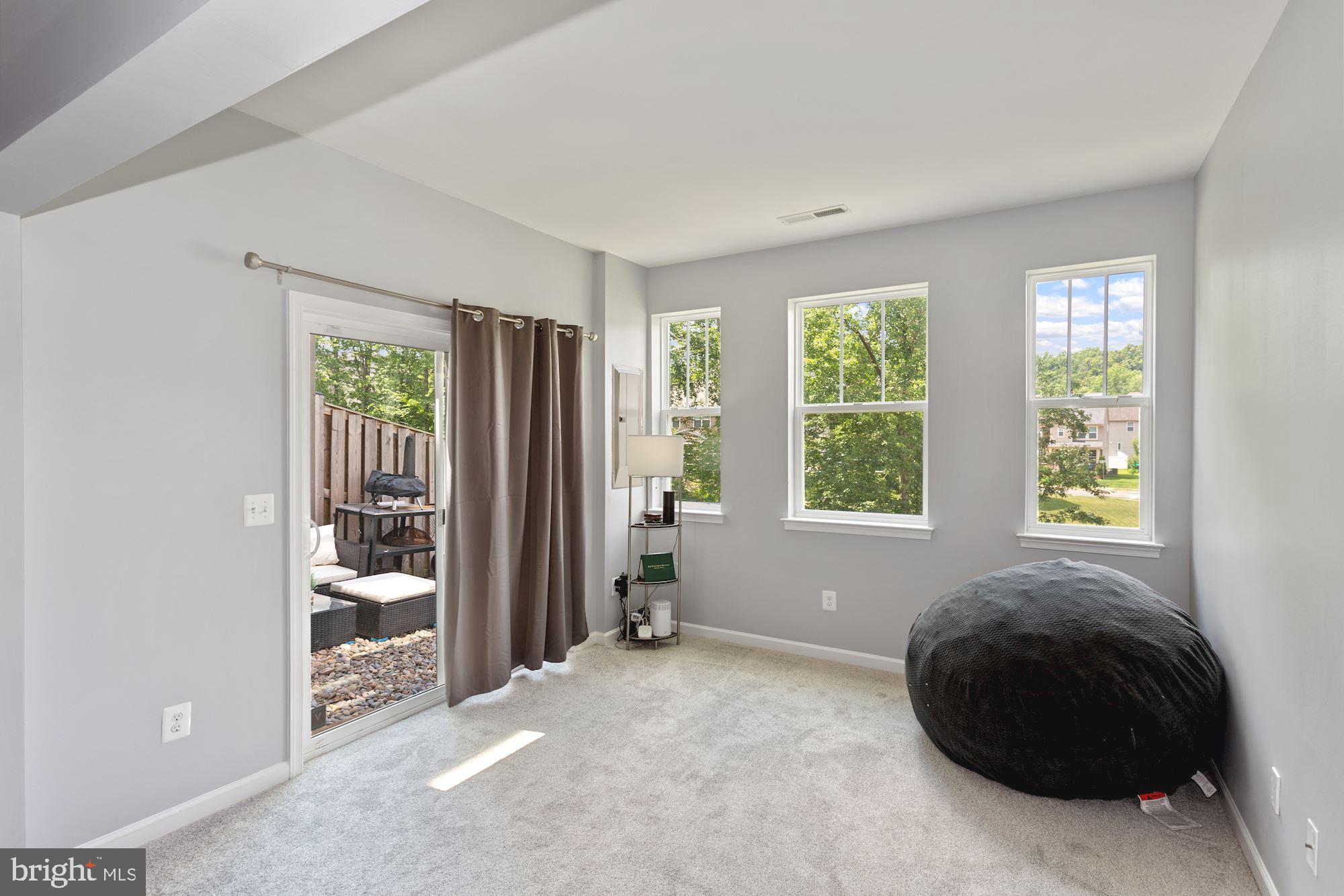 COLONIAL FORGE - Residential