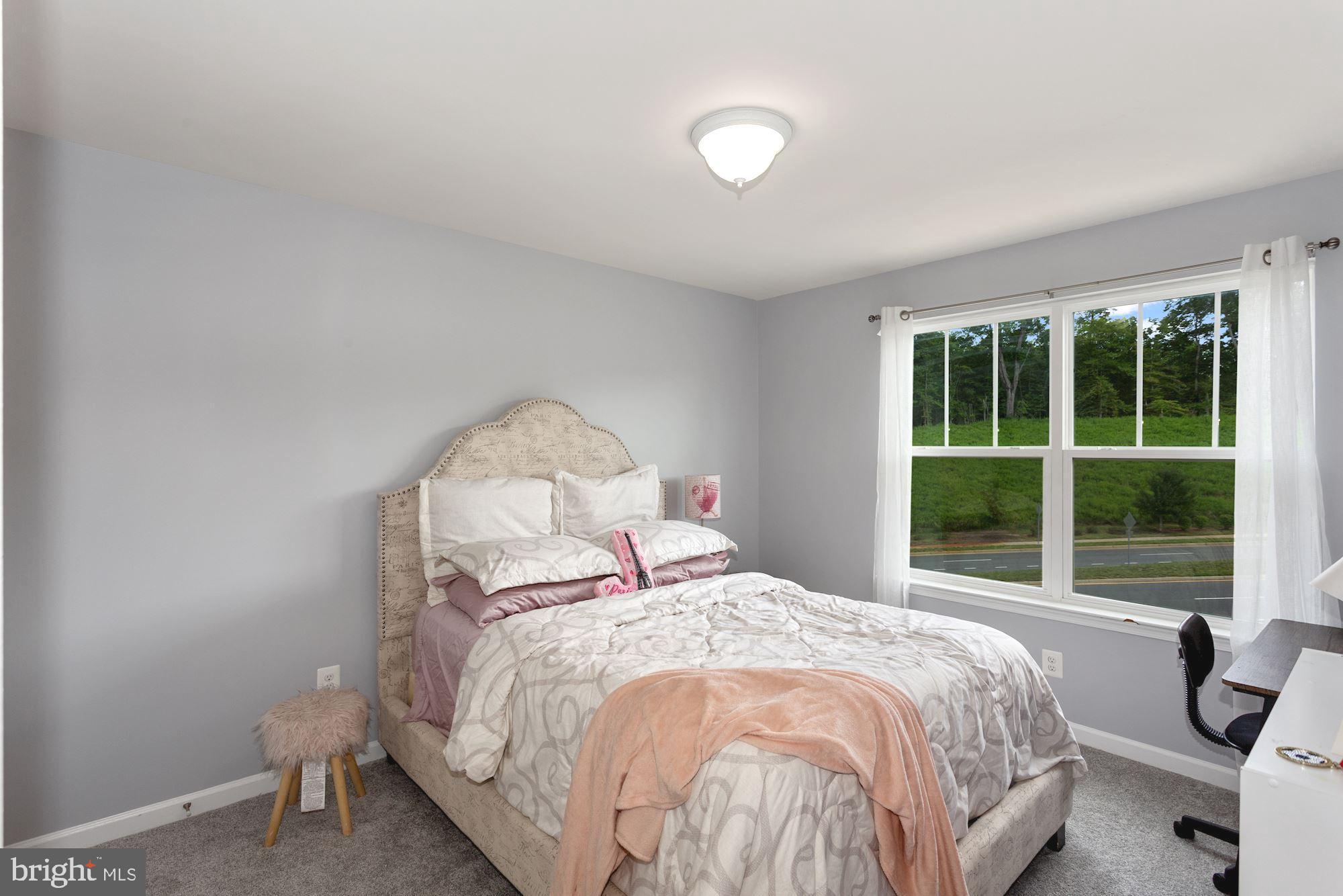 COLONIAL FORGE - Residential