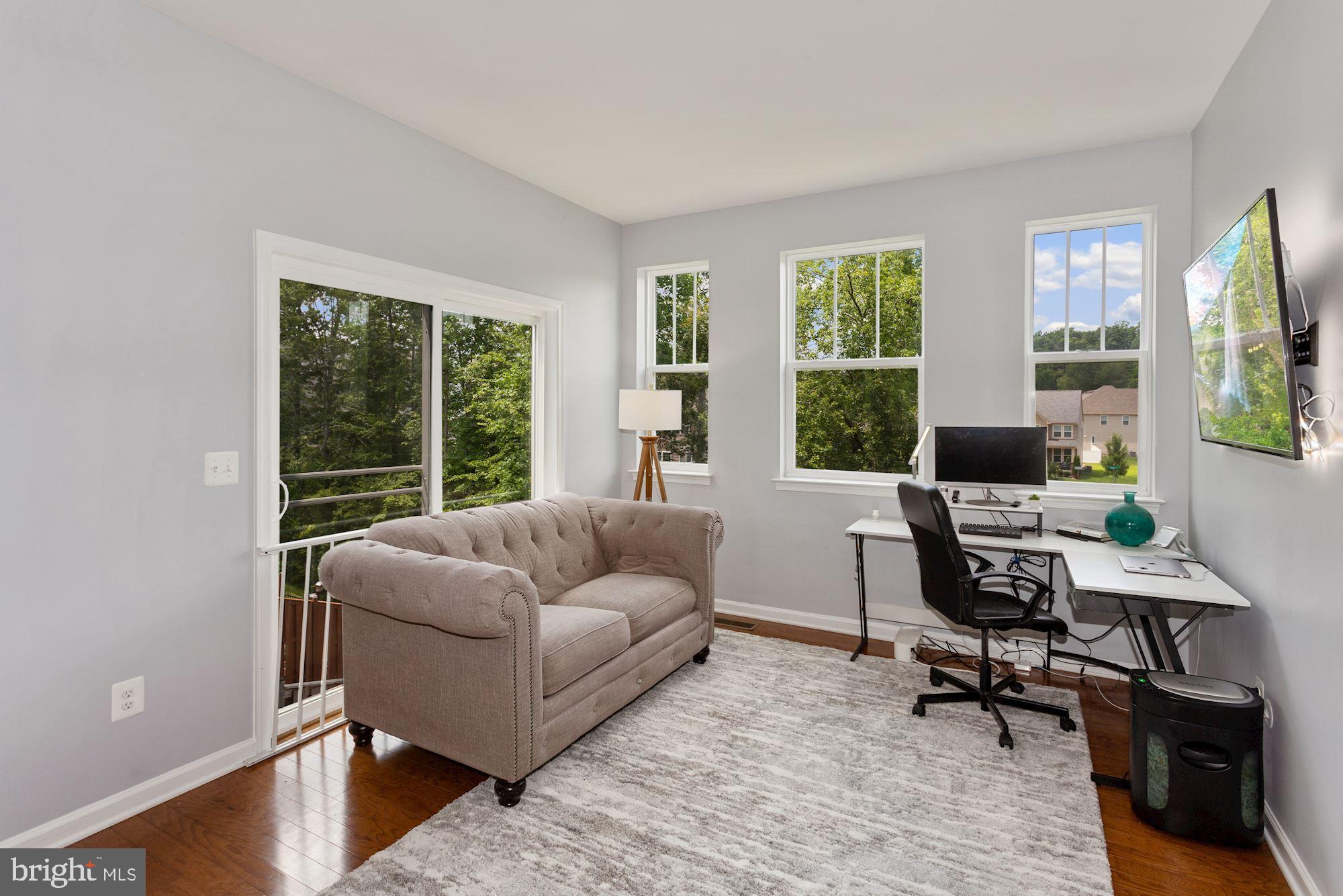 COLONIAL FORGE - Residential