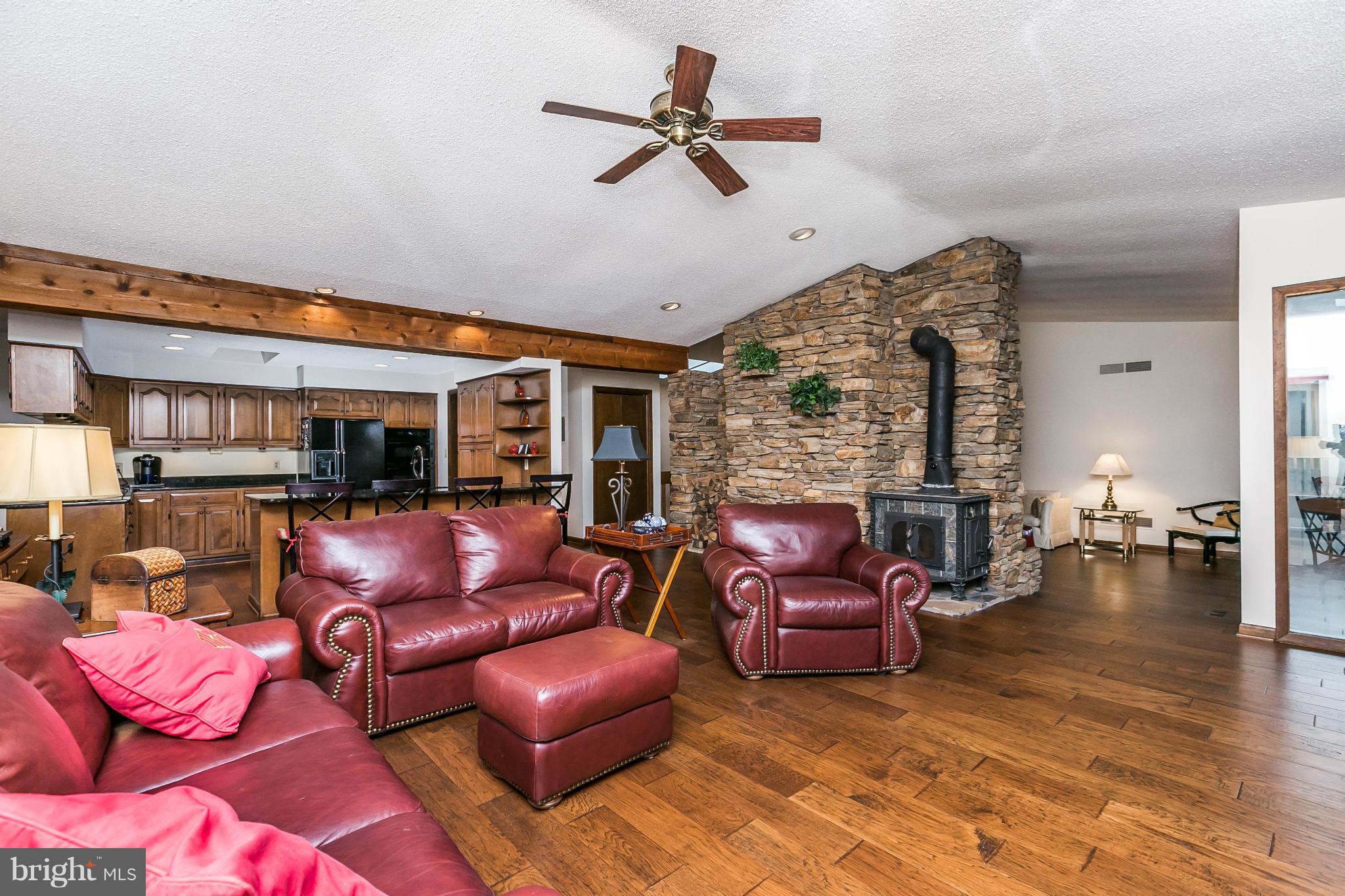 HEMLOCK HILL FARMS - Residential