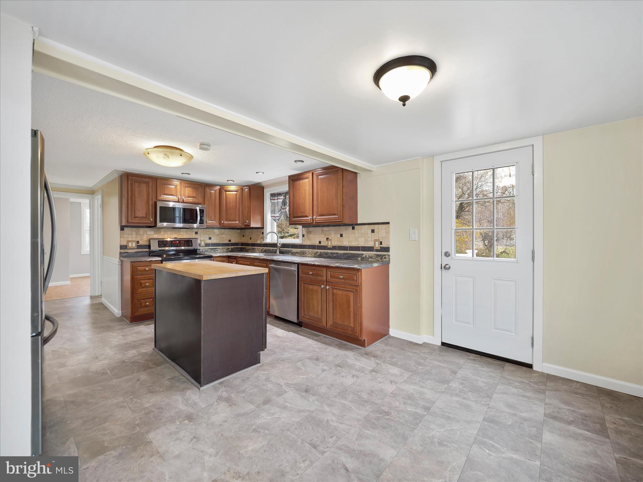 4130 SCOTLAND MAIN STREET