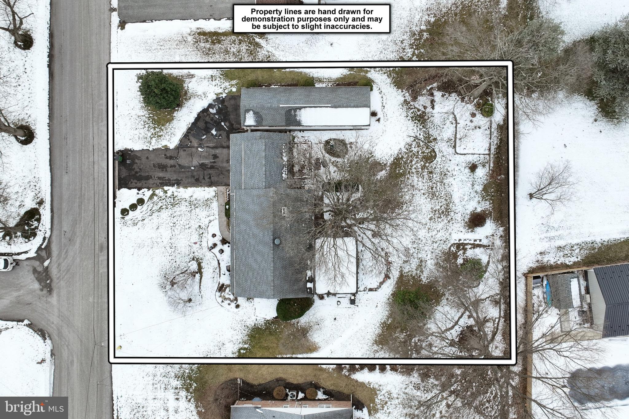 OUTDOOR COUNTRY CLUB WEST - Residential