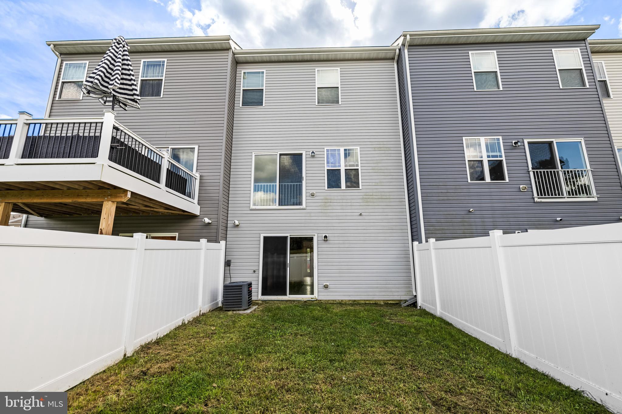 MAGNOLIA LANDING - Residential