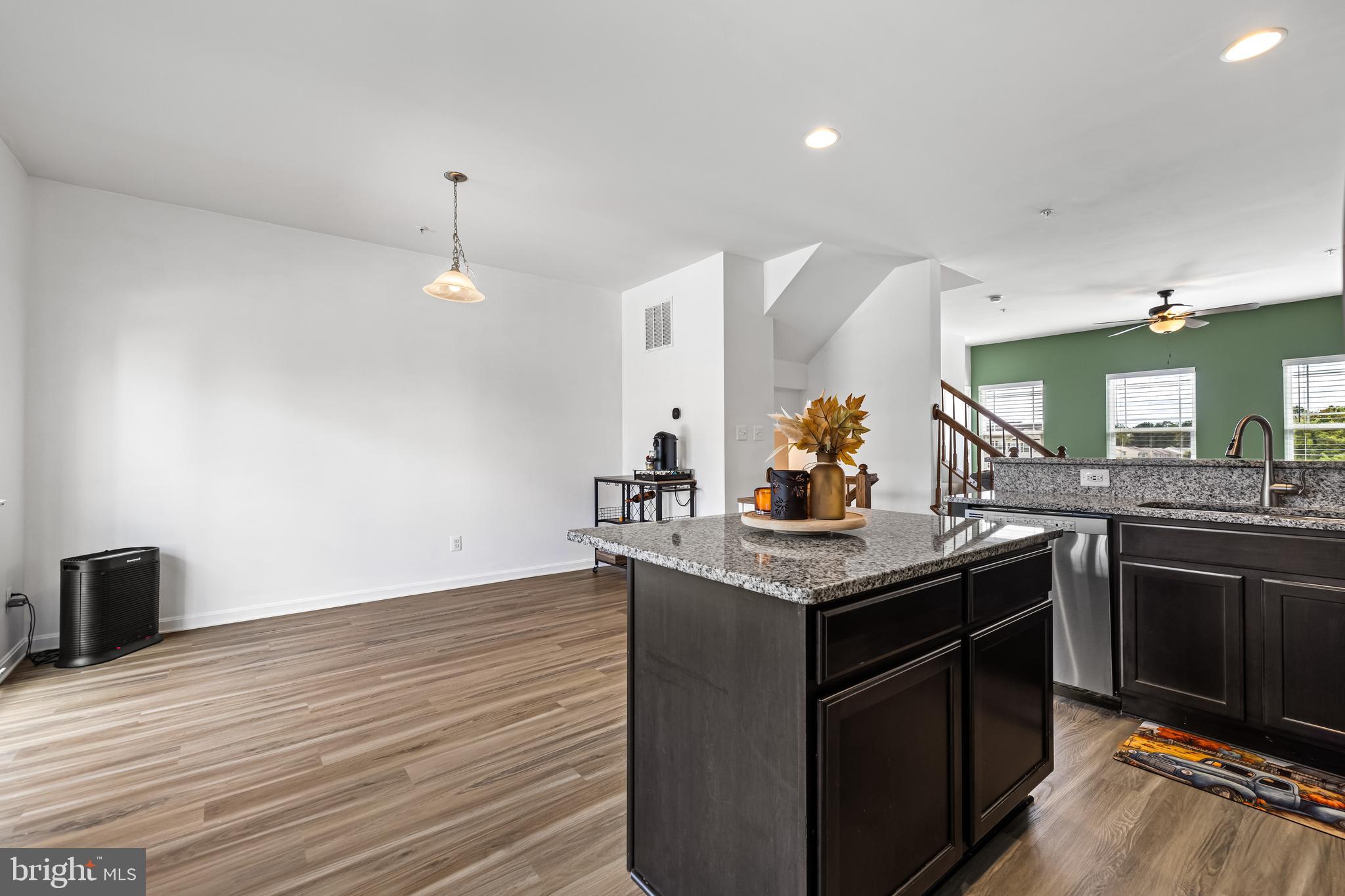 MAGNOLIA LANDING - Residential