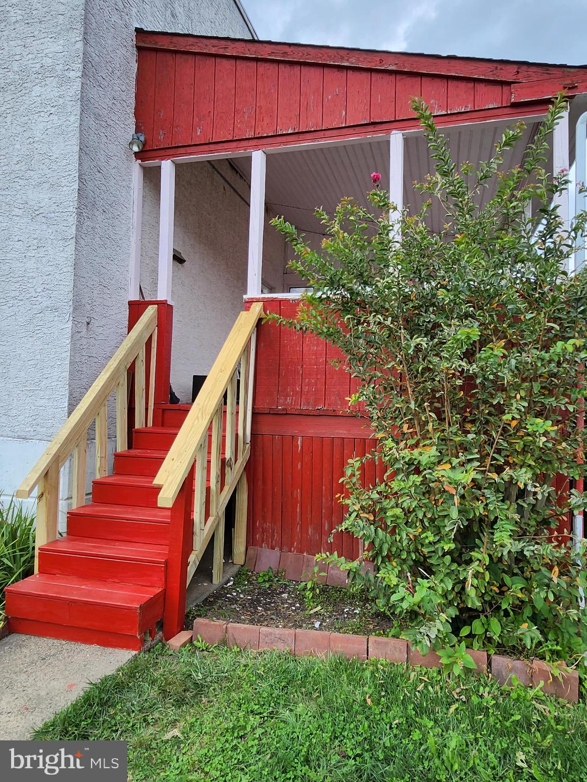 ROBERTS PARK - Residential