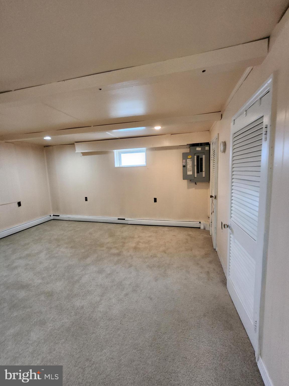 ROBERTS PARK - Residential