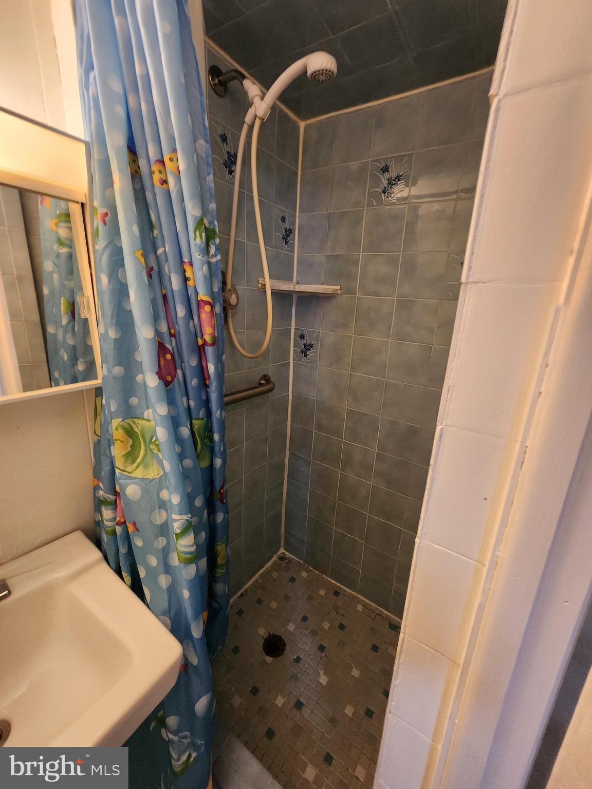 ROBERTS PARK - Residential