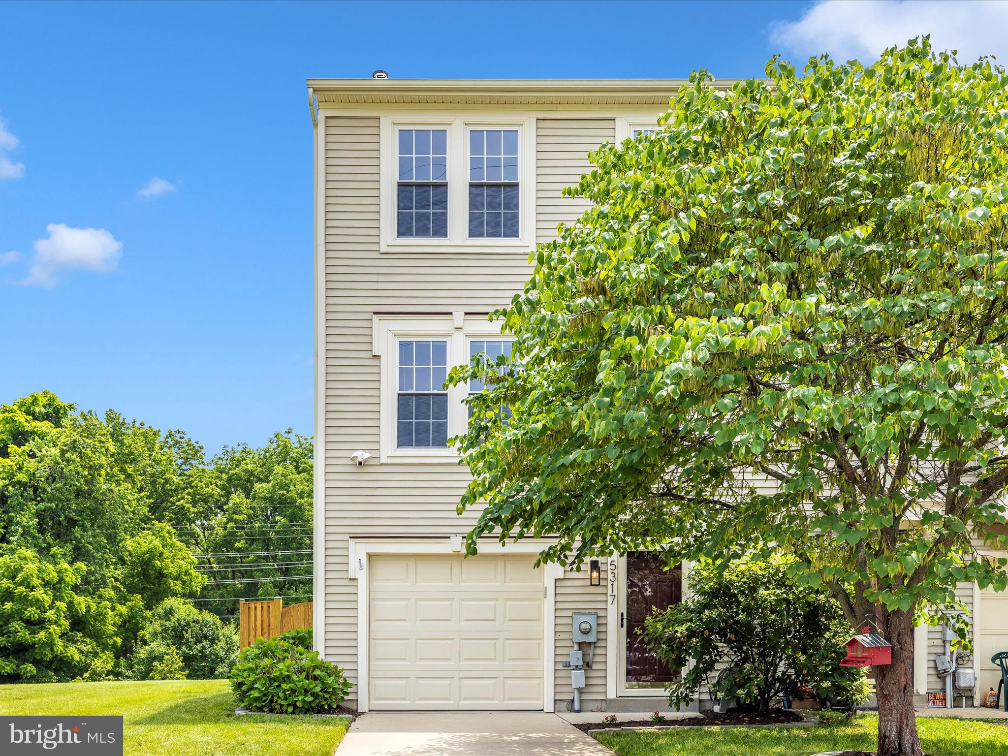 5317 DUKE COURT